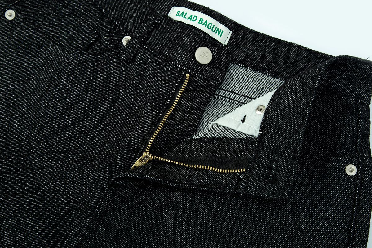 샐러드바구니(SALAD BAGUNI) All Black Bootcut Denim Jeans_black