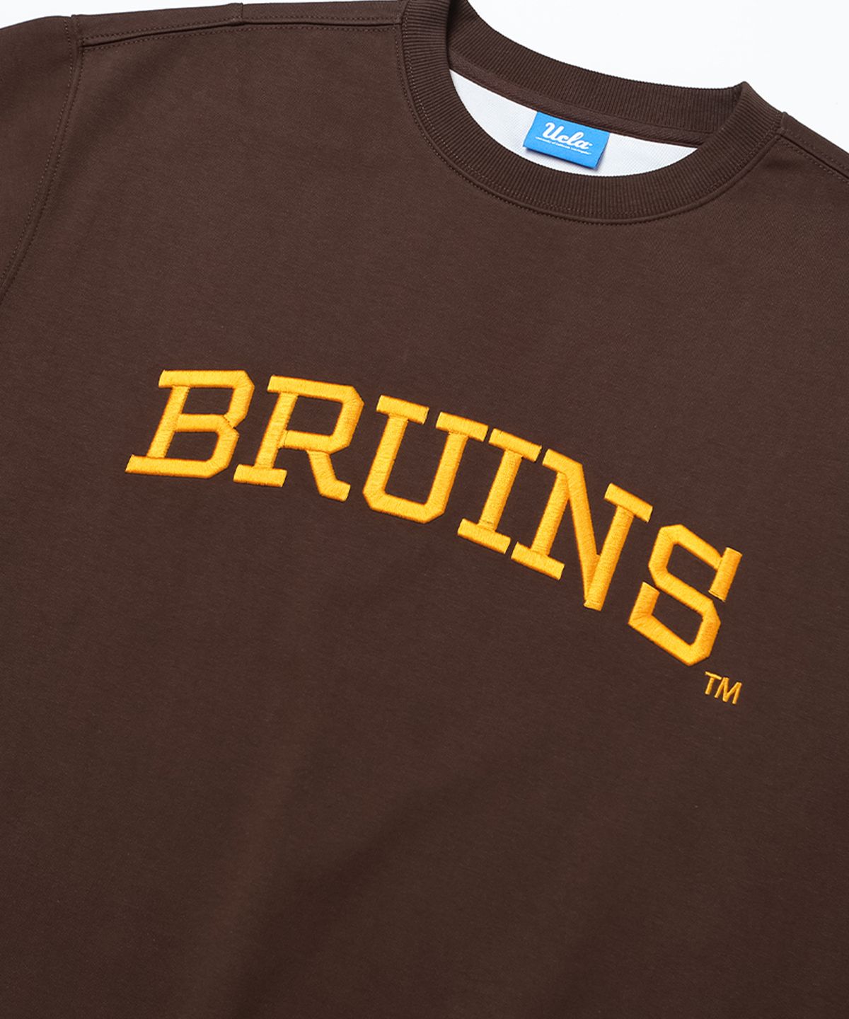 유씨엘에이(UCLA) 남여공용 BRUINS 볼륨자수 베이직 크루넥 맨투맨[BROWN](UZ9LTA1_55)