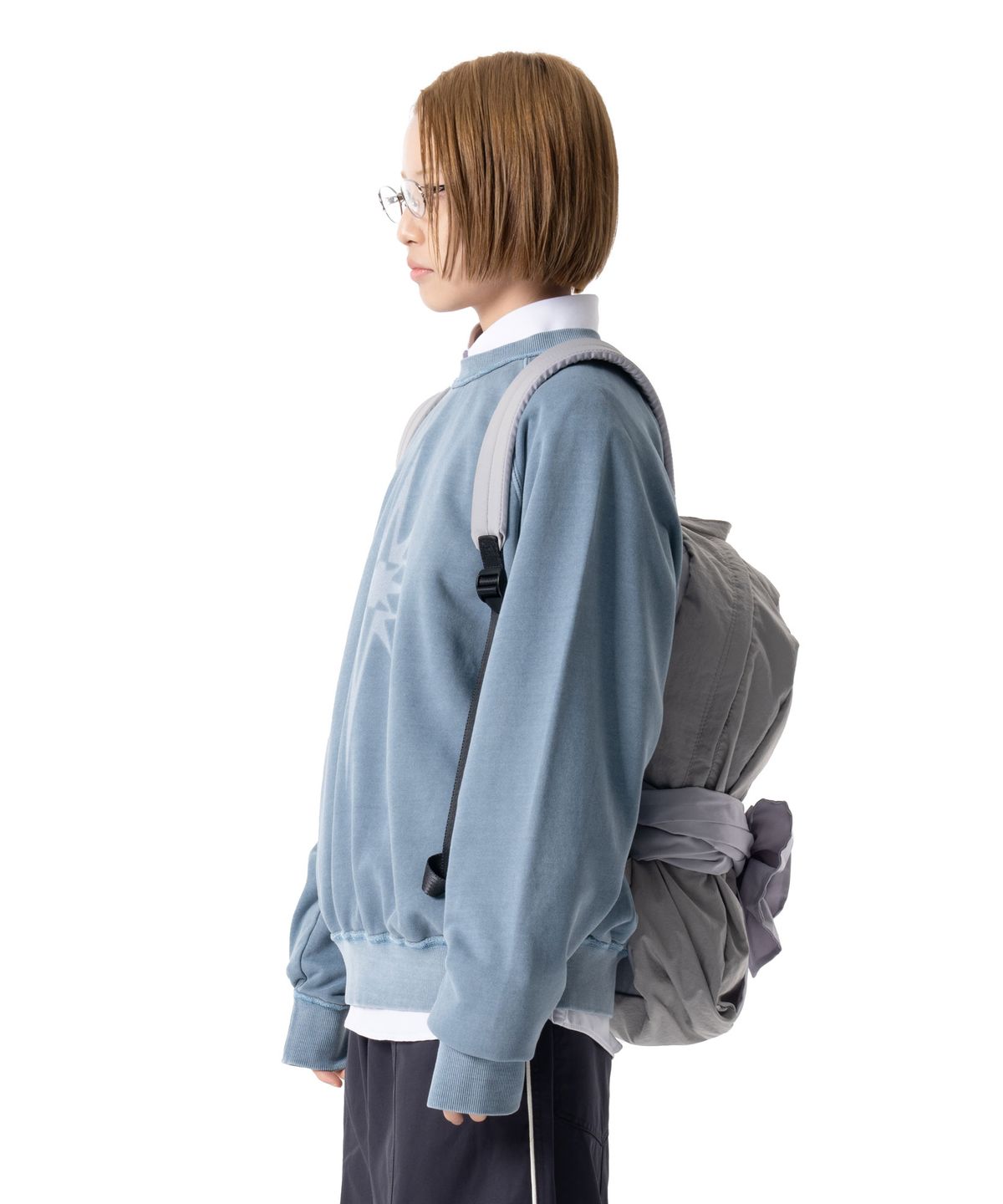 이우가마카라스(IUGAMAKARAS) Pigment Dyed Sweatshirt (Turkish Blue)