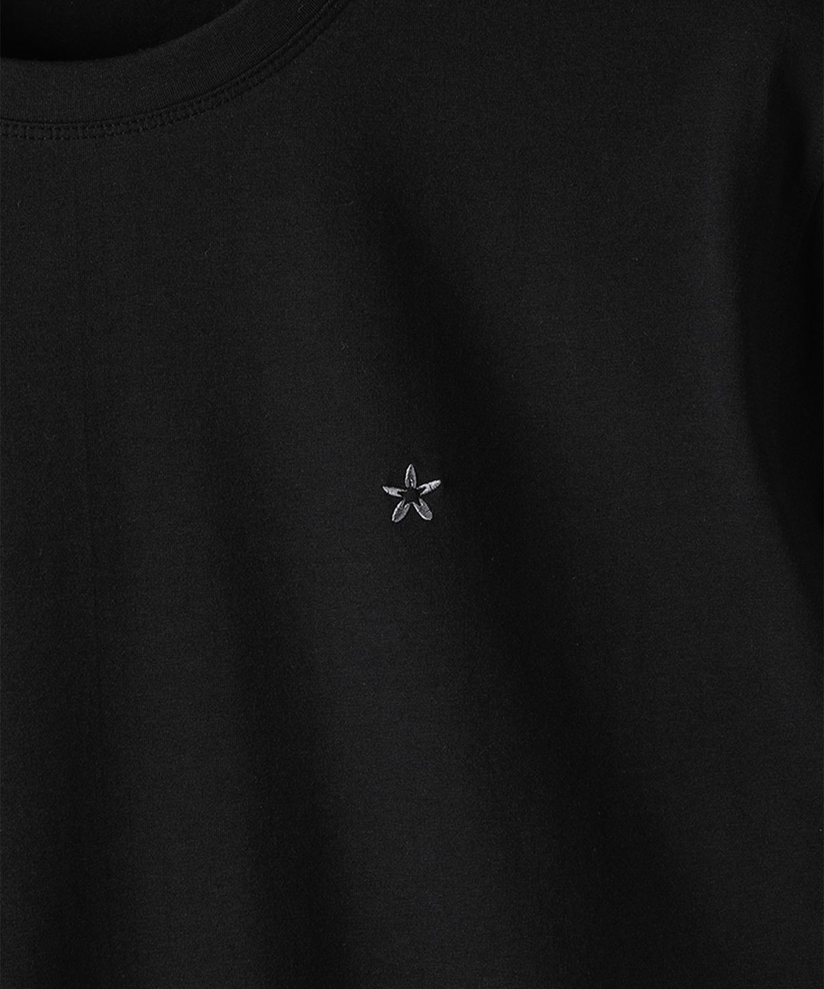 빠니깔레(PANICALE) 블랙 하이텐션 크루넥 티셔츠