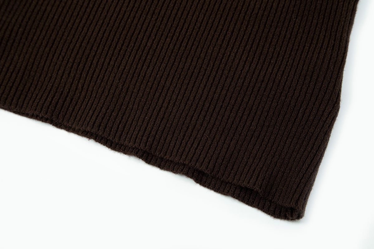샐러드바구니(SALAD BAGUNI) Logo Frill Knit Tube Top_brown