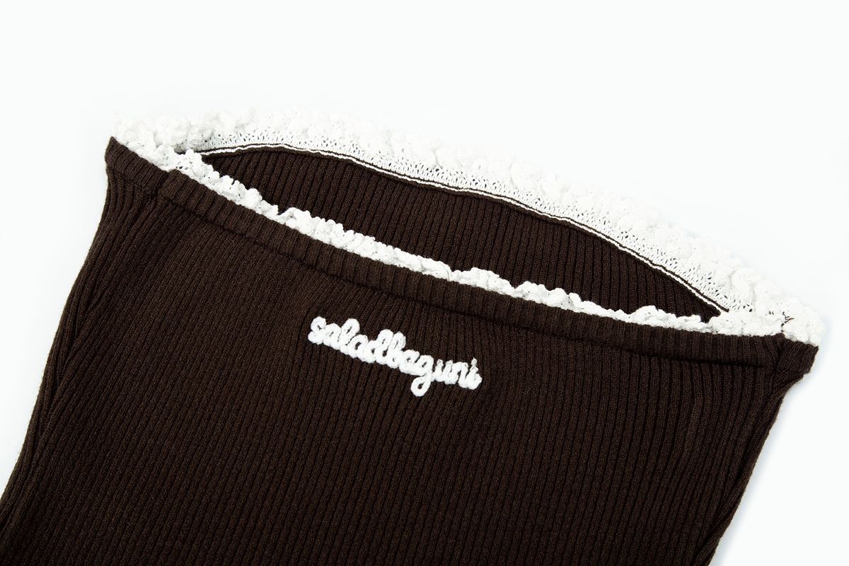 샐러드바구니(SALAD BAGUNI) Logo Frill Knit Tube Top_brown