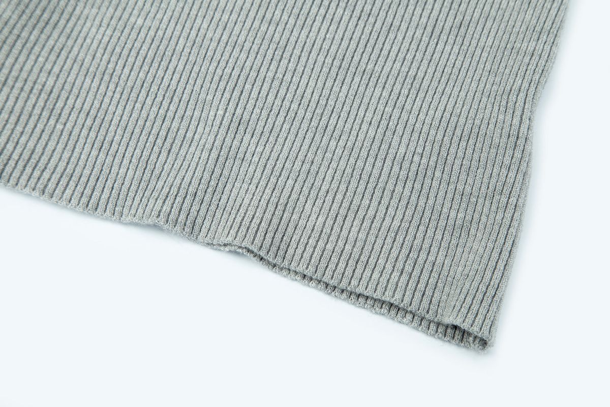 샐러드바구니(SALAD BAGUNI) Logo Frill Knit Tube Top_gray