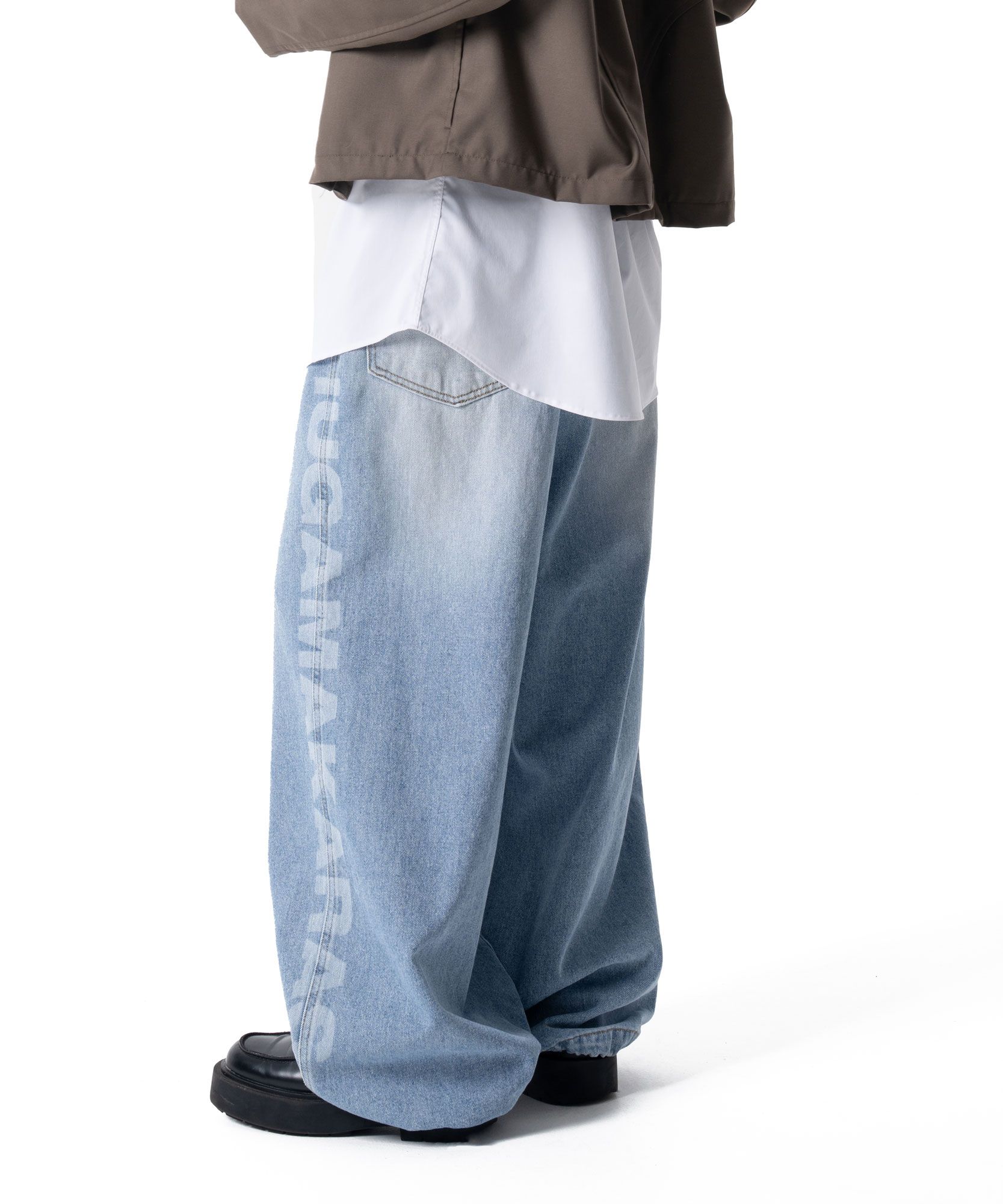★lalafox★BRUSH WASHING DENIM PANTS★Blue★韓国★大人気★ Everyday Hero Pant Denim – koihappiness