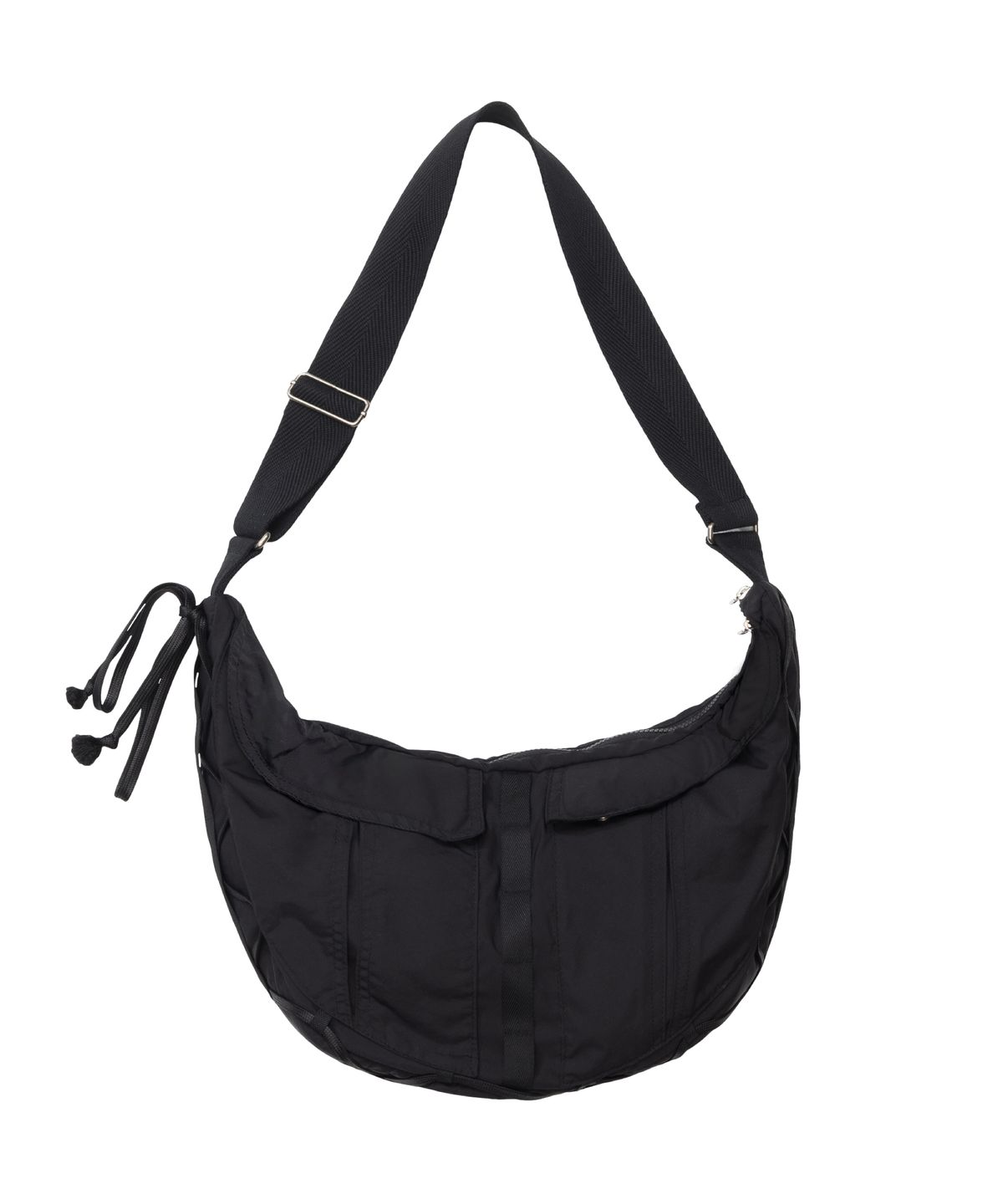 이우가마카라스(IUGAMAKARAS) Taped Shoulder Bag (Black)