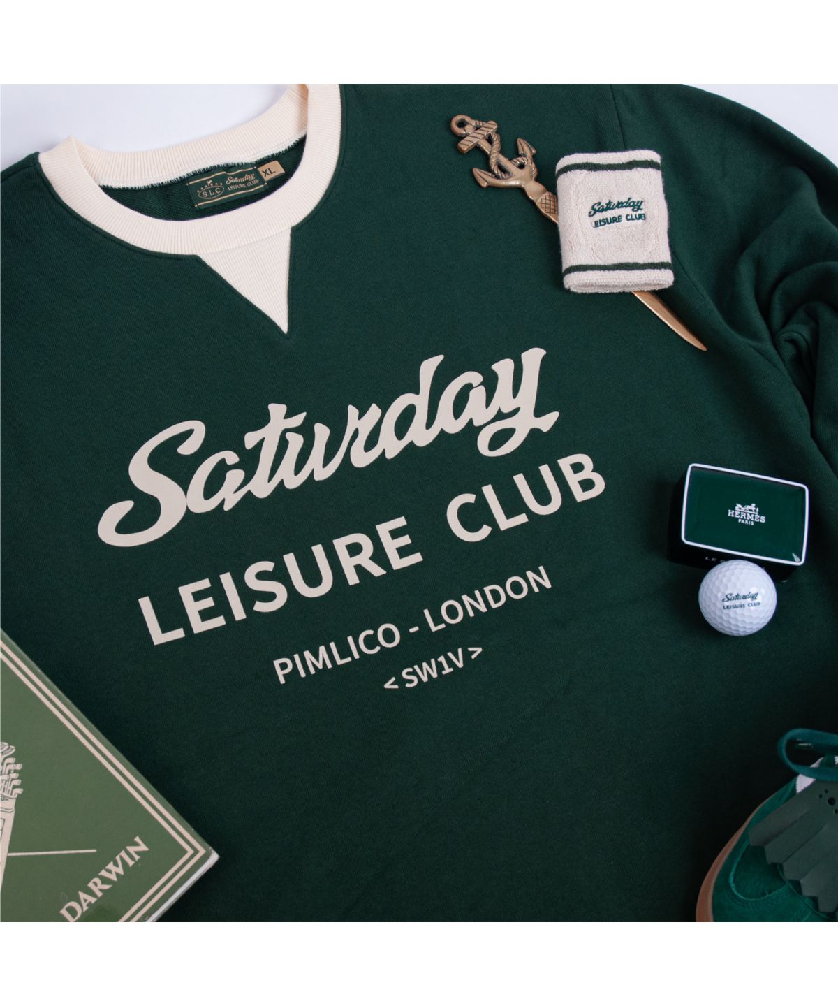 세러데이 레저 클럽(SATURDAY LEISURE CLUB) Saturday Leisure Club Logo Leisure Sweatshirt(Unisex) - Green & Ivory