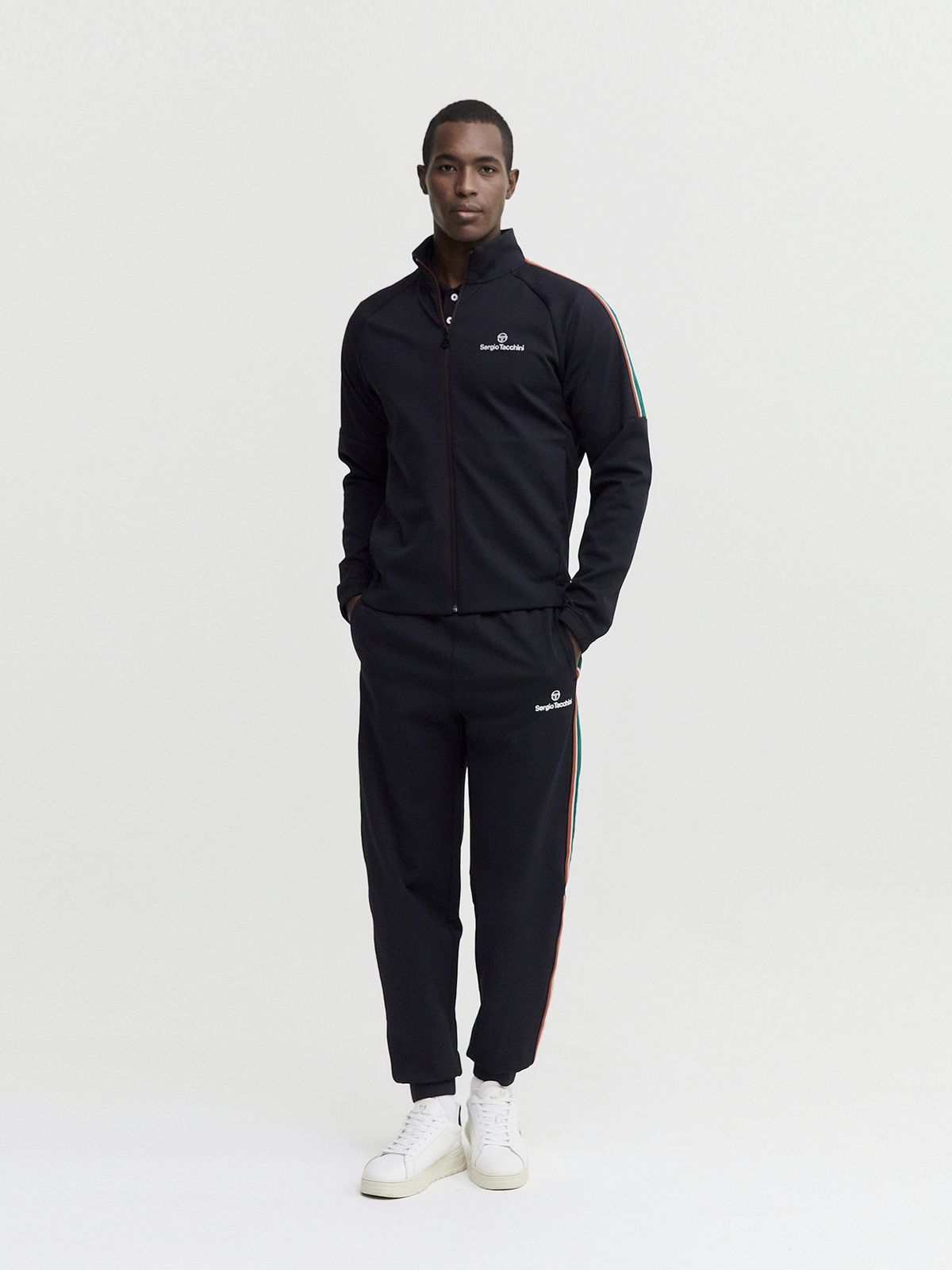 세르지오 타키니(SERGIO TACCHINI) M 플래그 트레이닝 팬츠 (Black)