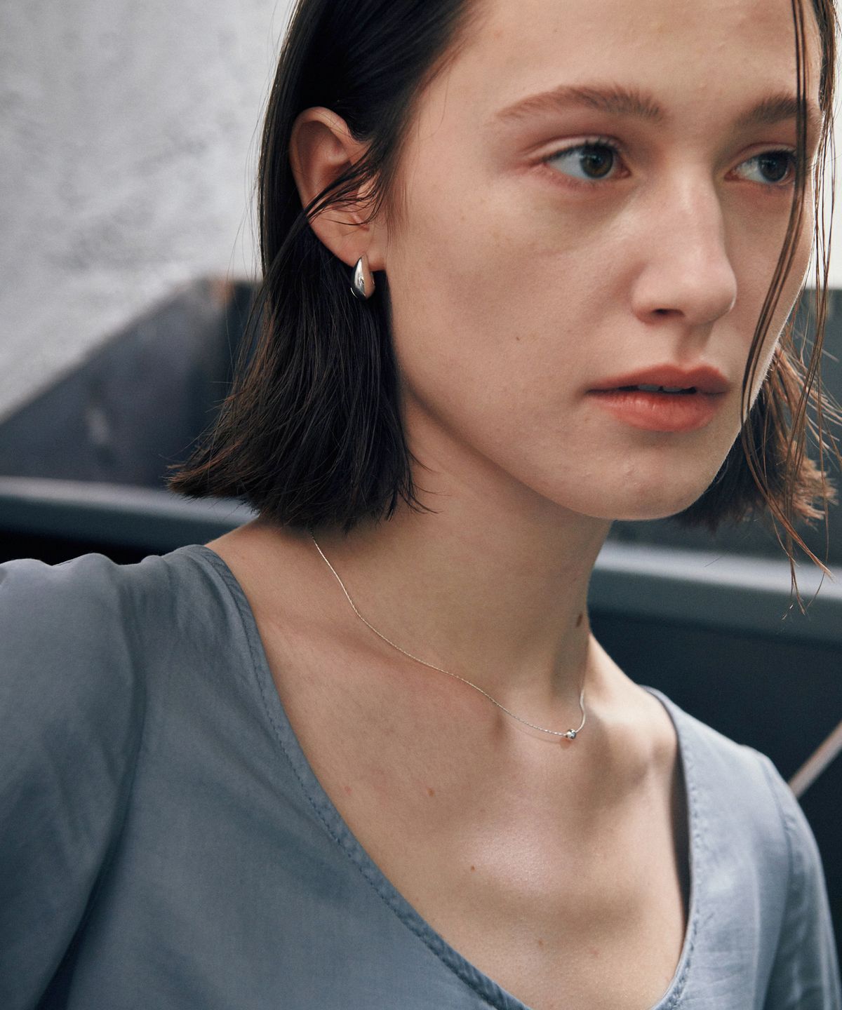 베흐트(VERTE) [925 silver] Deux.silver.150 / pooh earring (silver)