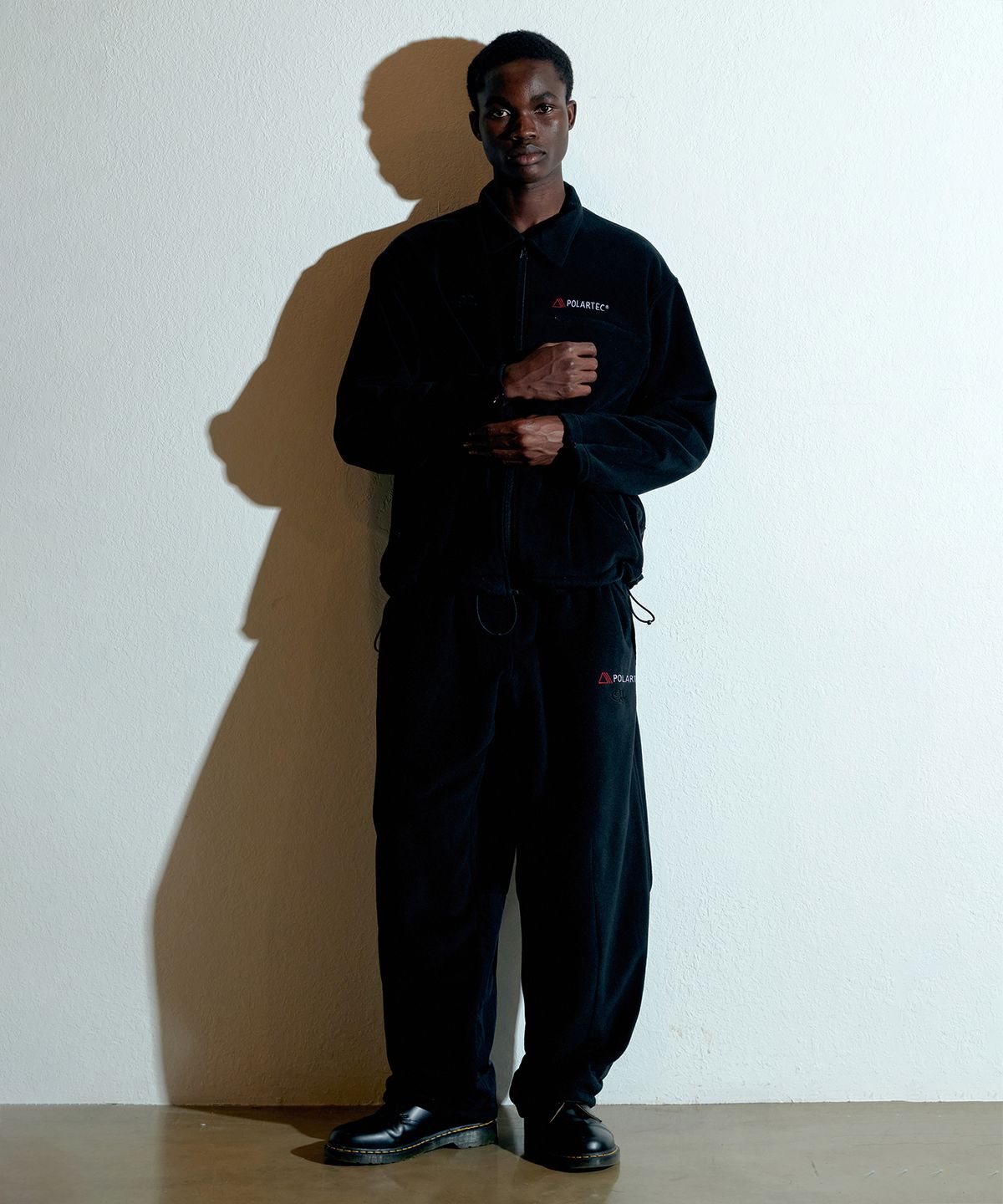 스컬프터(SCULPTOR) POLARTEC® Coach Jacket Black