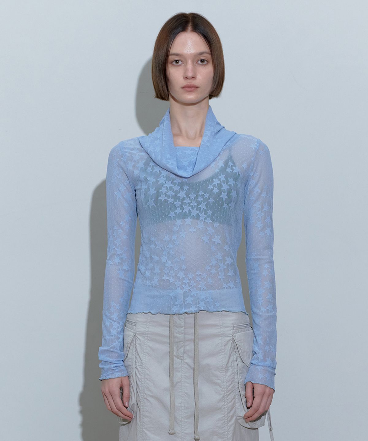 스컬프터(SCULPTOR) Star Shirring Turtleneck Baby Blue