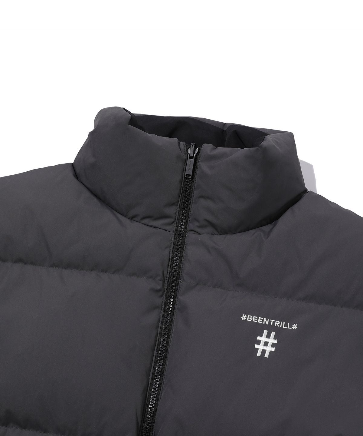 빈트릴(BEENTRILL) 배색 리버시블 컴포트핏 다운패딩(블랙)