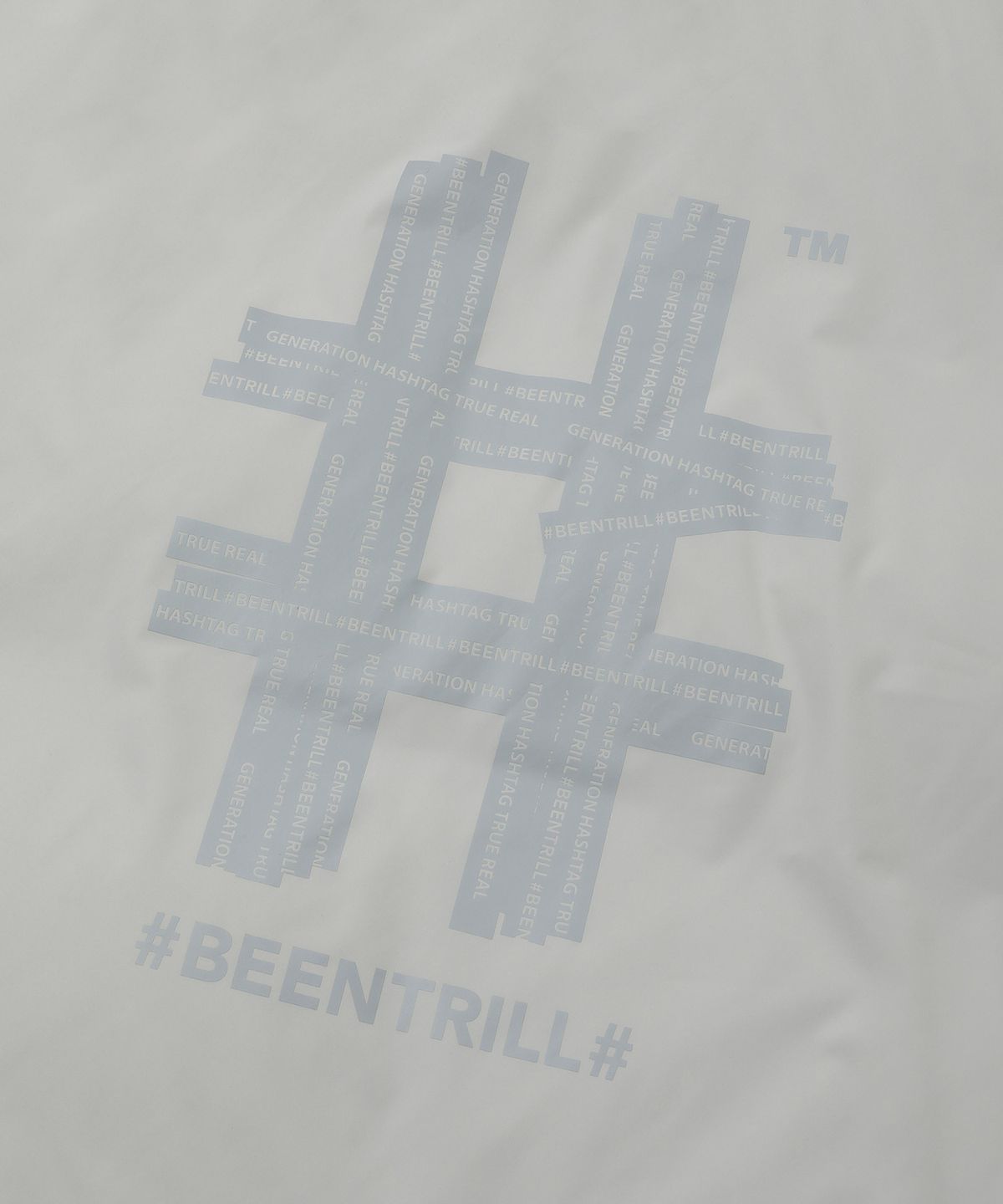 빈트릴(BEENTRILL) 배색 리버시블 컴포트핏 다운패딩(라이트 그레이)