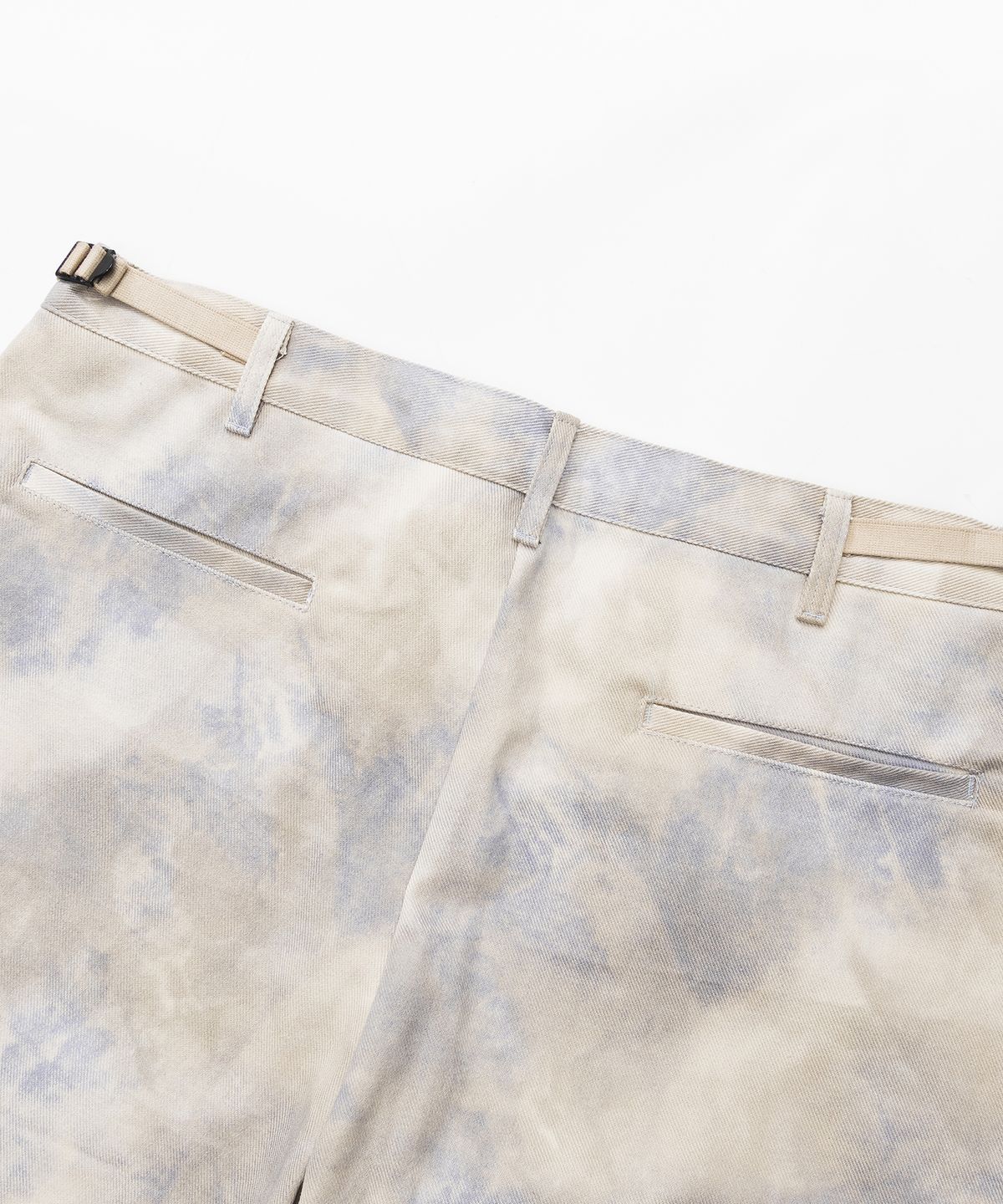 선데이후르츠마켓(SUNDAY FRUIT MARKET) COSMIC CENTER SHORT BEIGE