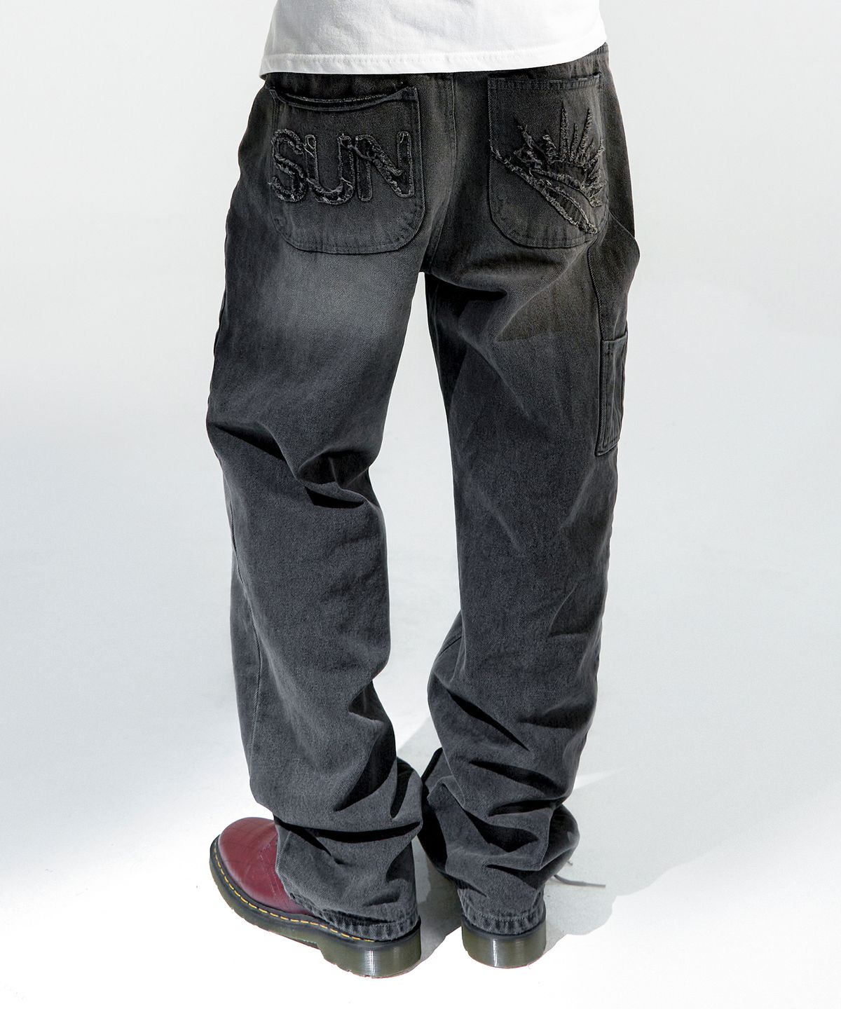 선데이후르츠마켓(SUNDAY FRUIT MARKET) SUN SYMBOL PATCH DENIM
