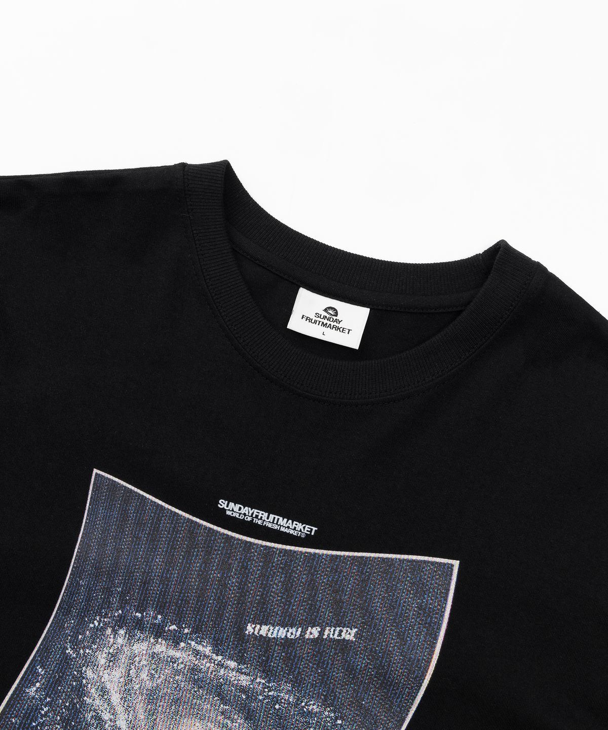 선데이후르츠마켓(SUNDAY FRUIT MARKET) COSMIC CENTER LS TEE BLACK