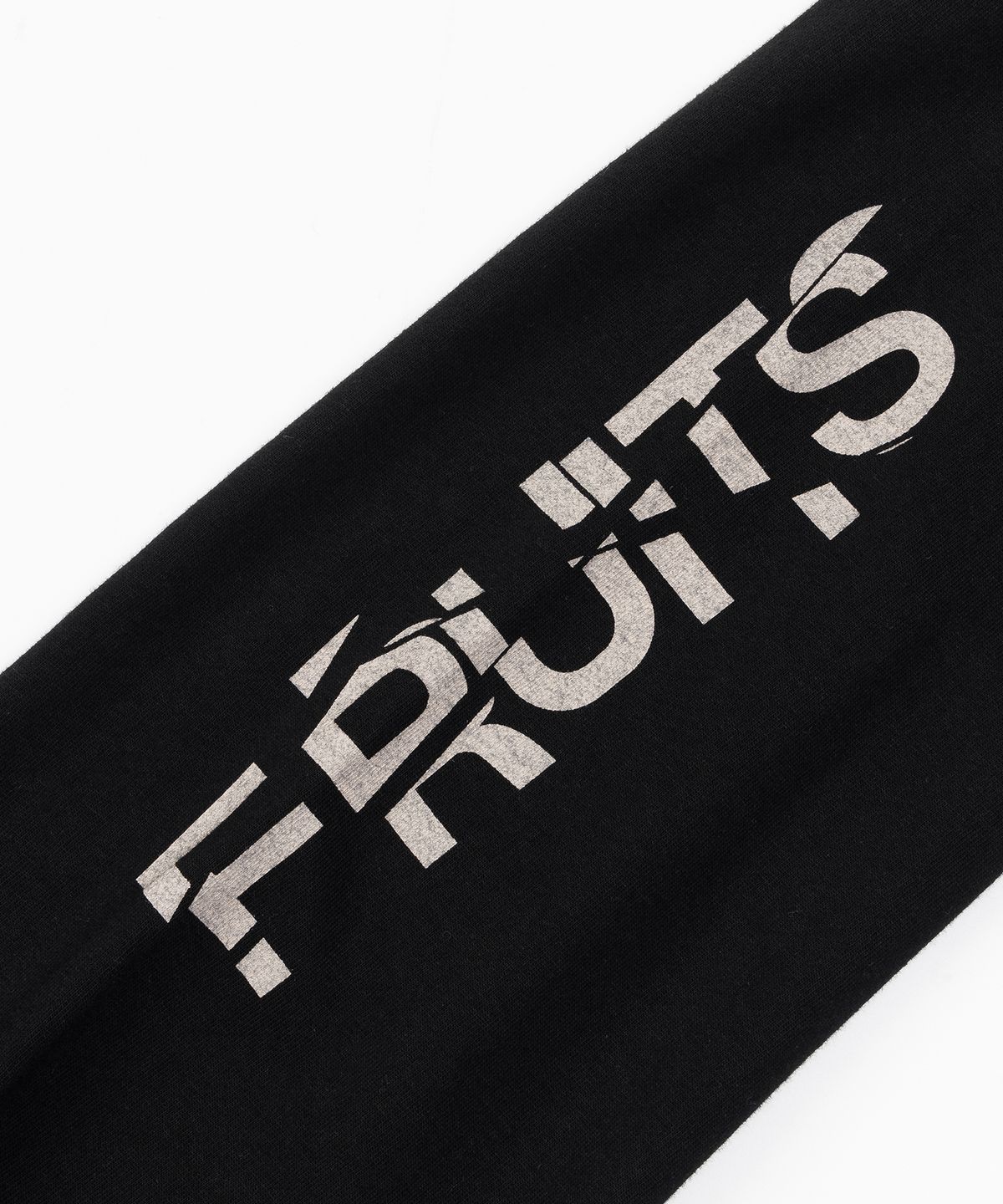 선데이후르츠마켓(SUNDAY FRUIT MARKET) COSMIC CENTER LS TEE BLACK