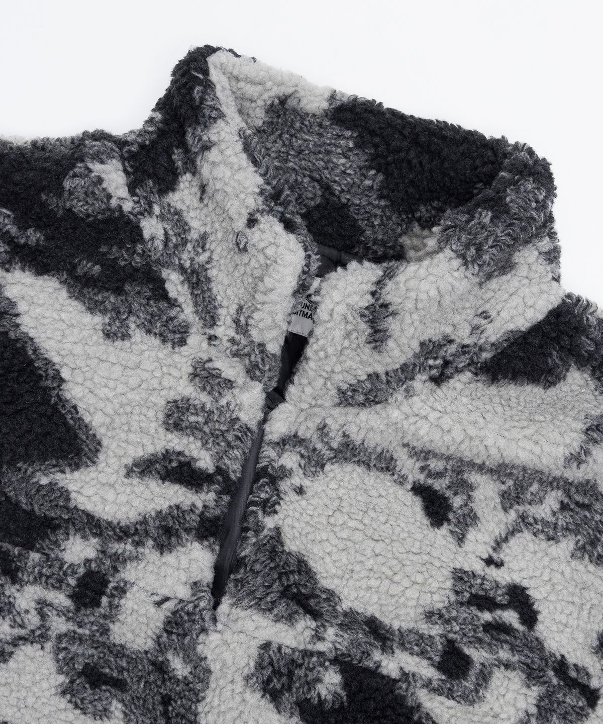 선데이후르츠마켓(SUNDAY FRUIT MARKET) SHERPA PULLOVER CHARCOAL
