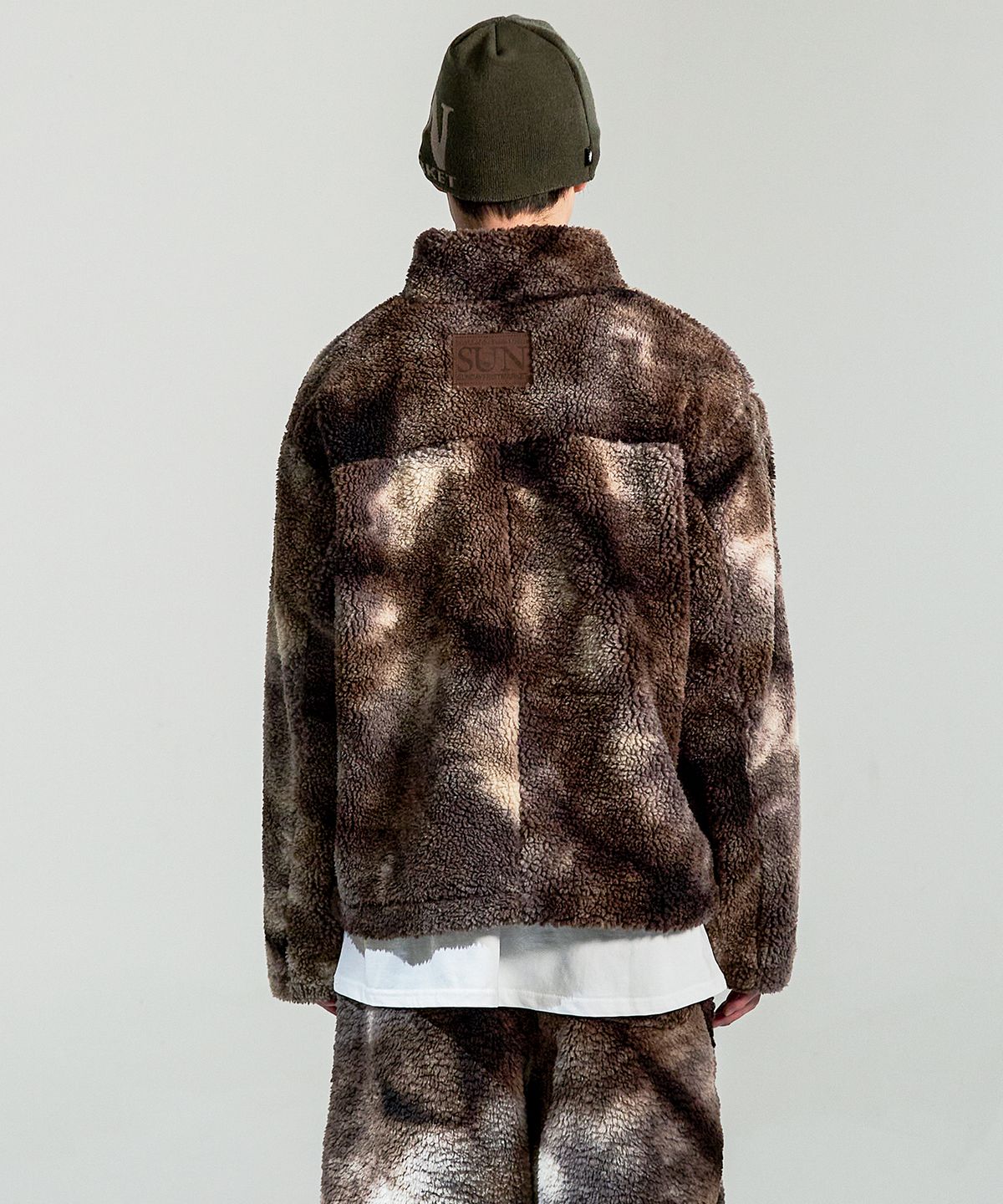 선데이후르츠마켓(SUNDAY FRUIT MARKET) SHERPA PULLOVER BROWN