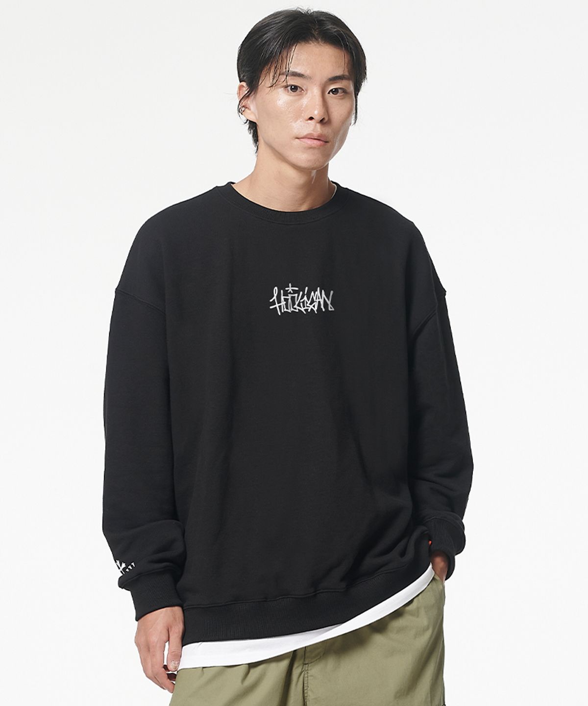아티스트웨어(ARTISTWEAR) [ATW x HOOLIGAN] 로고아트웍 맨투맨