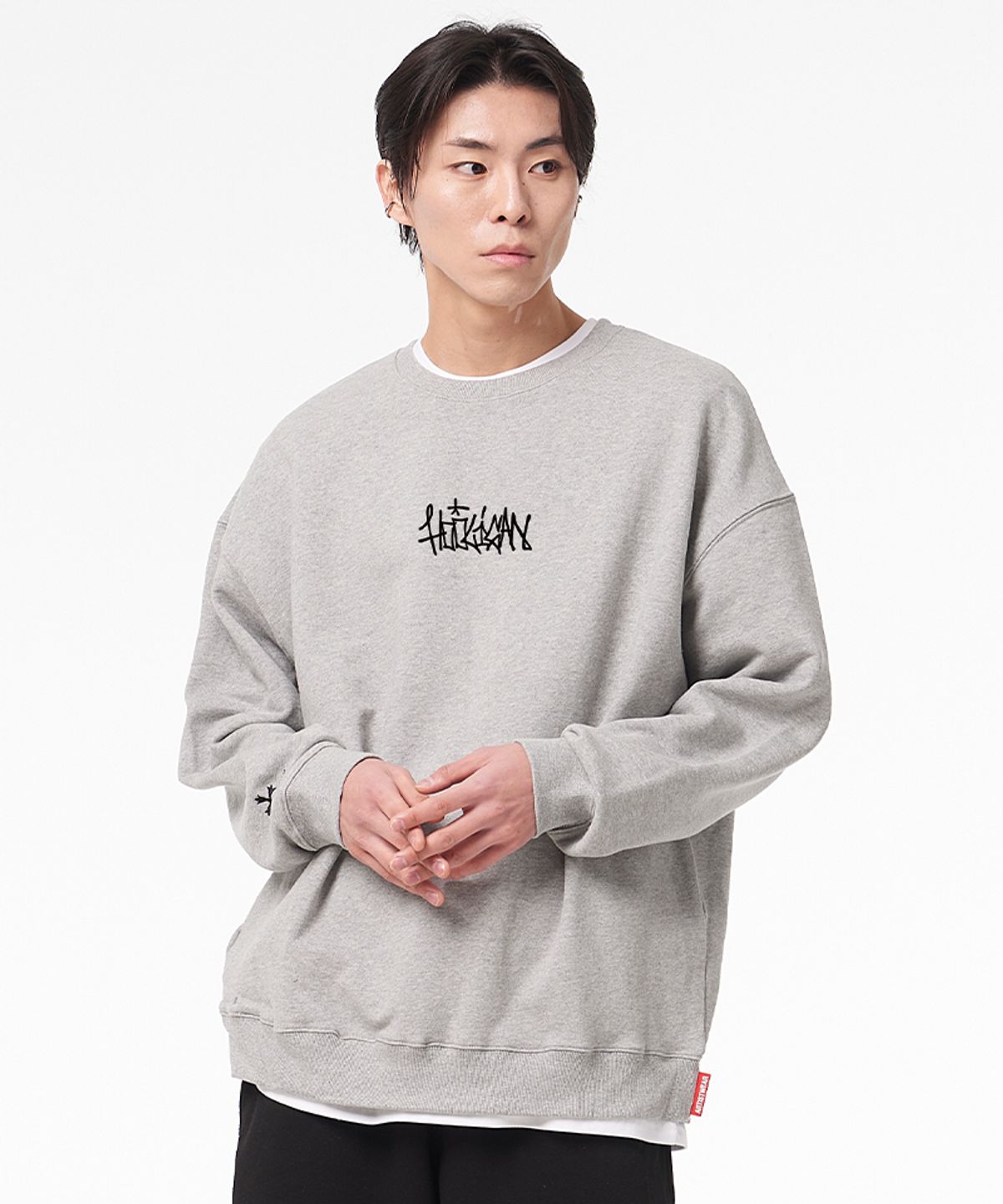 아티스트웨어(ARTISTWEAR) [ATW x HOOLIGAN] 로고아트웍 맨투맨
