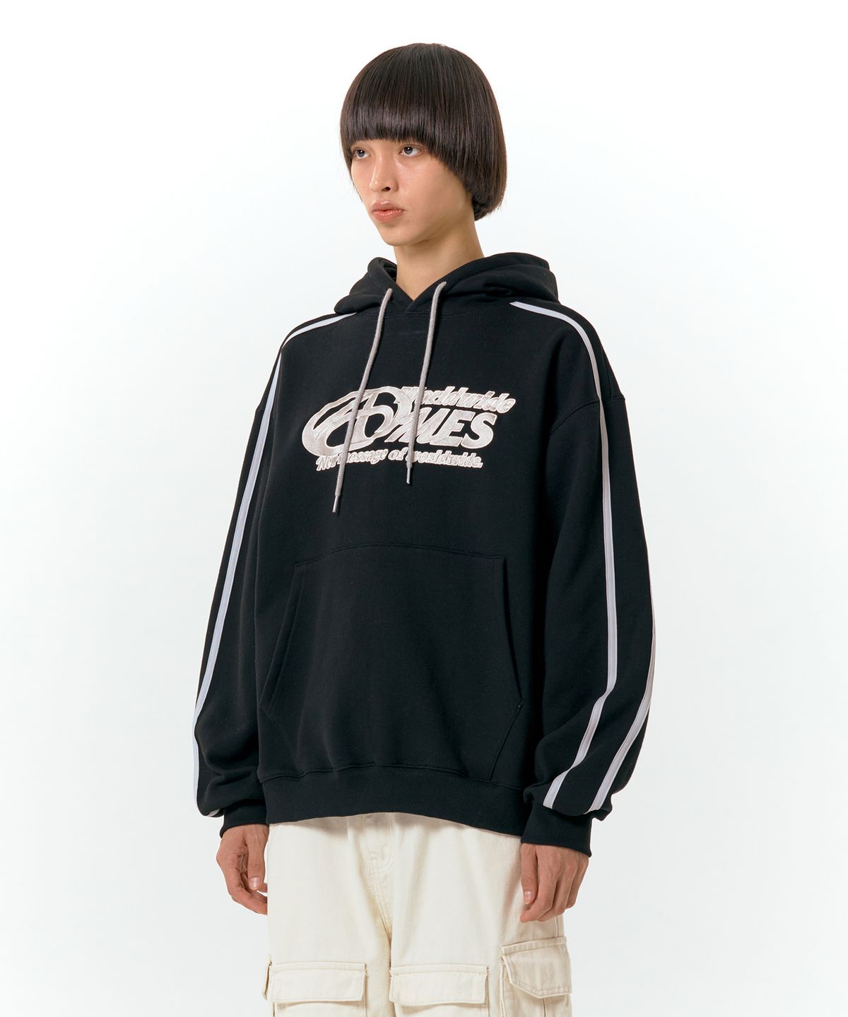 아메스 월드와이드(AMES-WORLDWIDE) SYMBOL LOGO EMBROIDERY HOODIE BLACK (AM2DFUM408A)