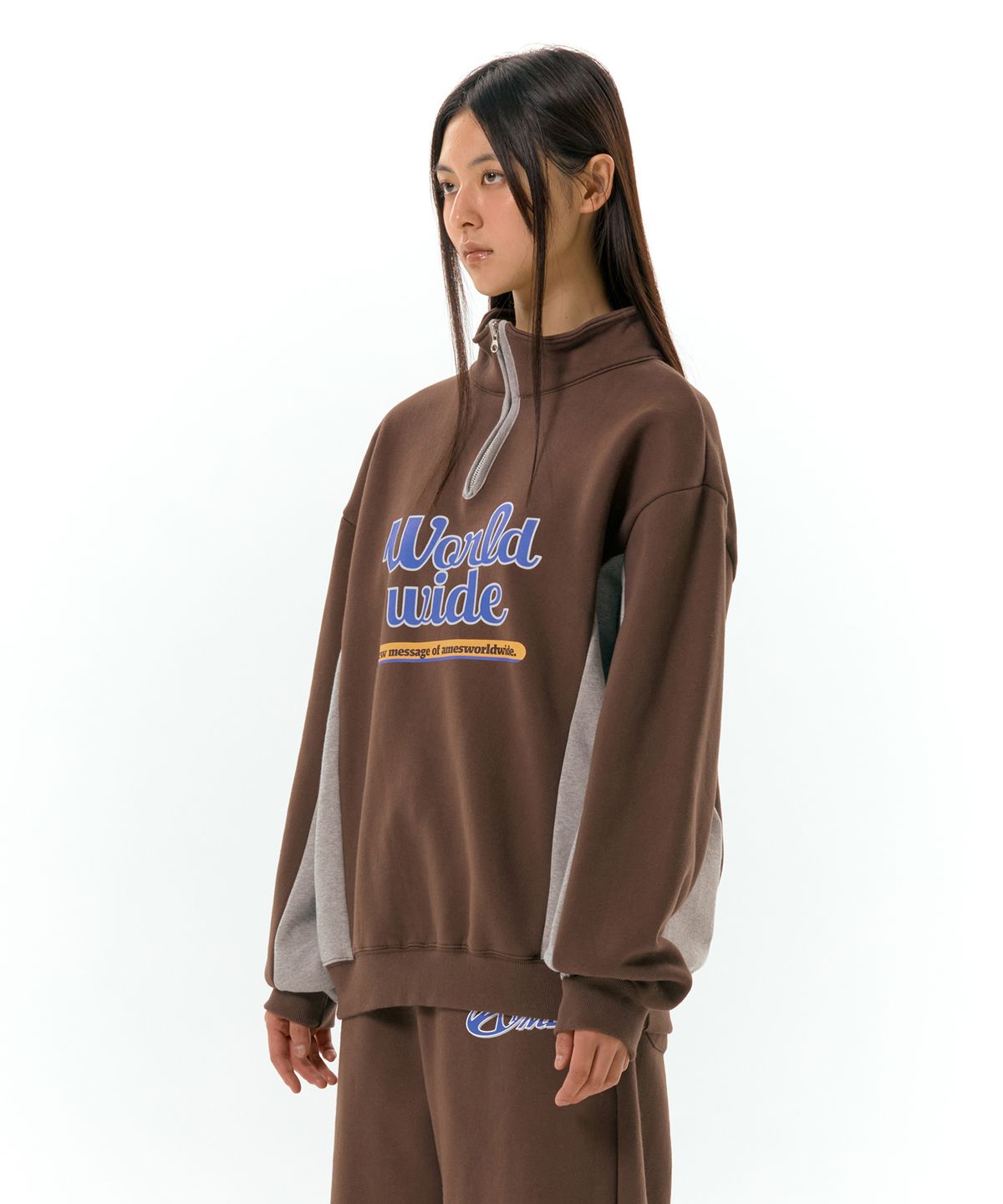 아메스 월드와이드(AMES-WORLDWIDE) WORLDWIDE HALF ZIP UP BROWN (AM2DFUM481A)