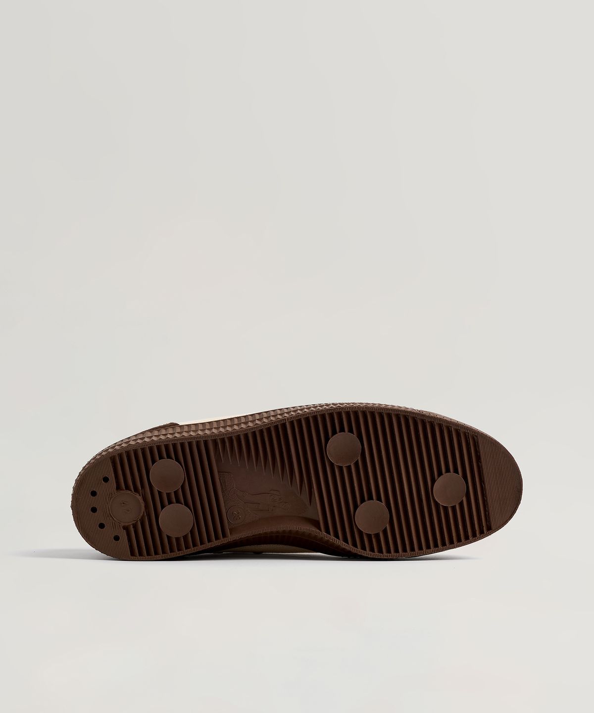 노베스타(NOVESTA) 스타마스터 스웨이드 Ivory/Brown