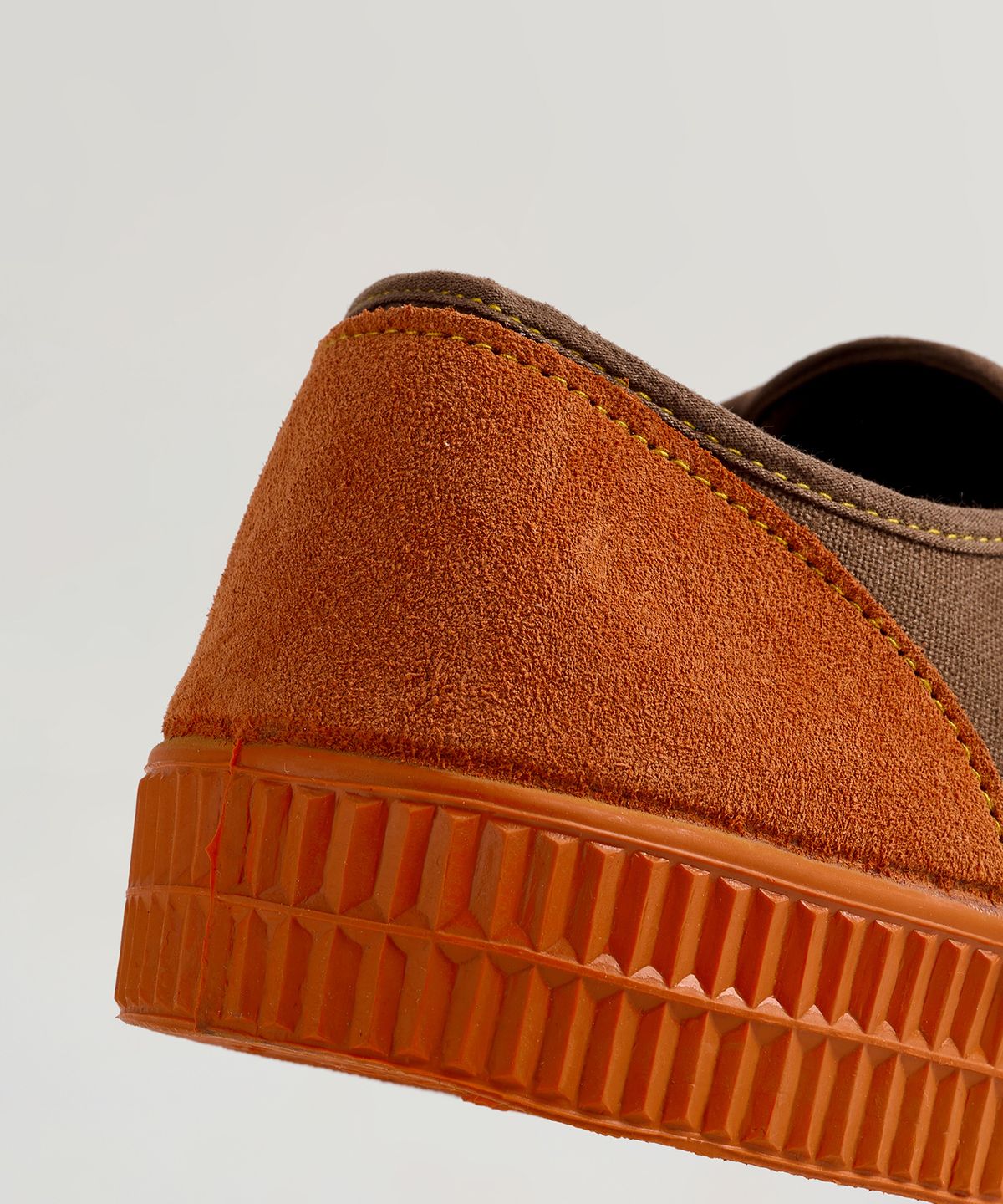 노베스타(NOVESTA) 스타마스터 스웨이드 Brown/Orange