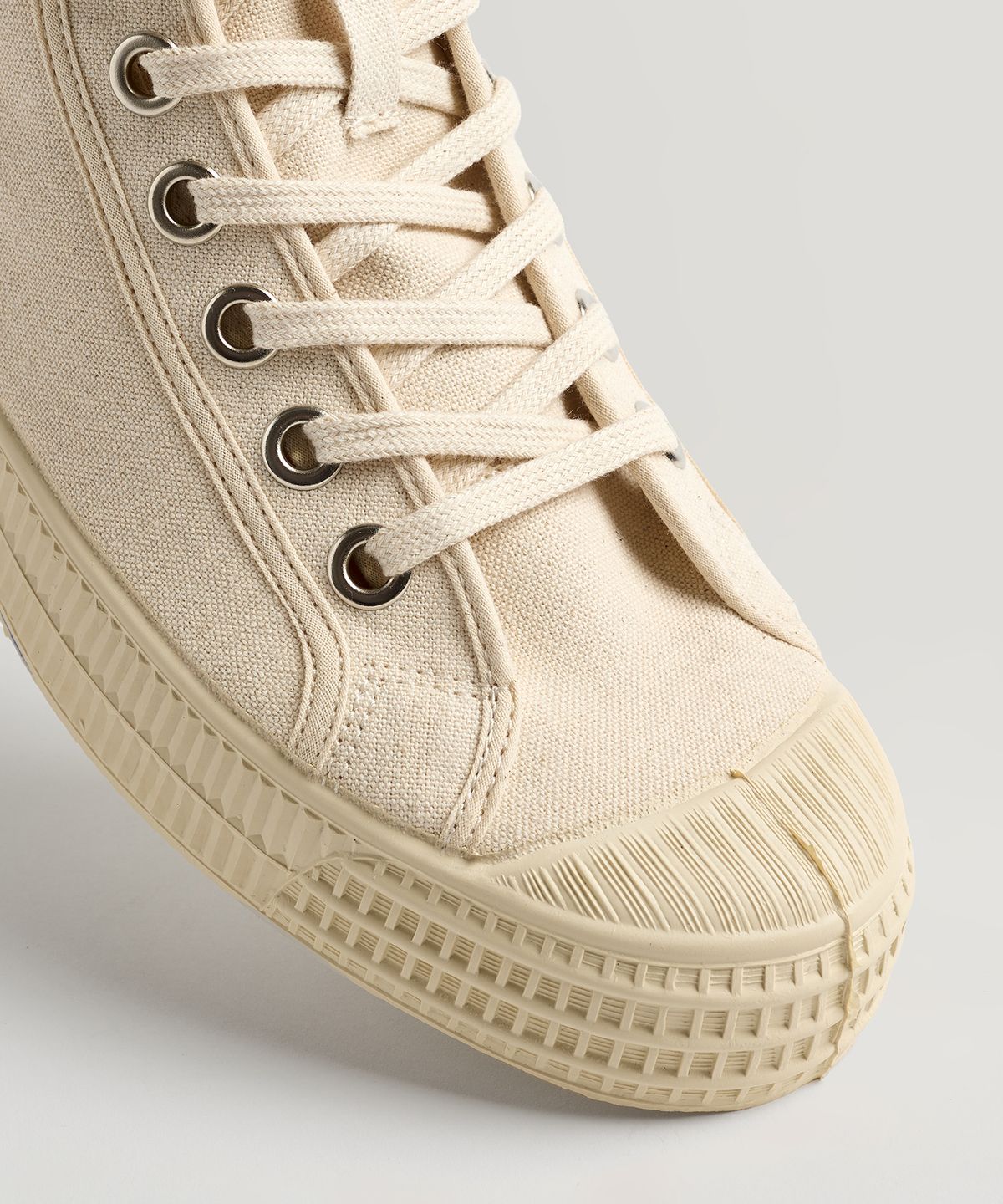 노베스타(NOVESTA) 스타 드리블 Beige/Ecru