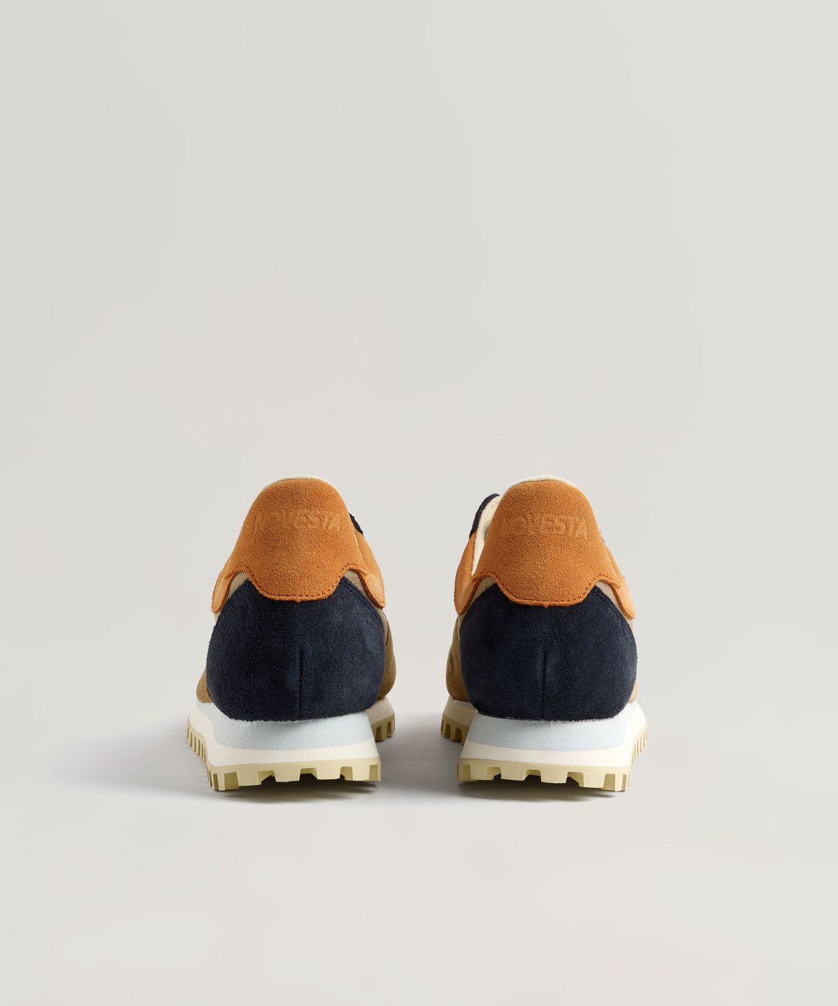 노베스타(NOVESTA) 마라톤 트레일 Brown/Orange