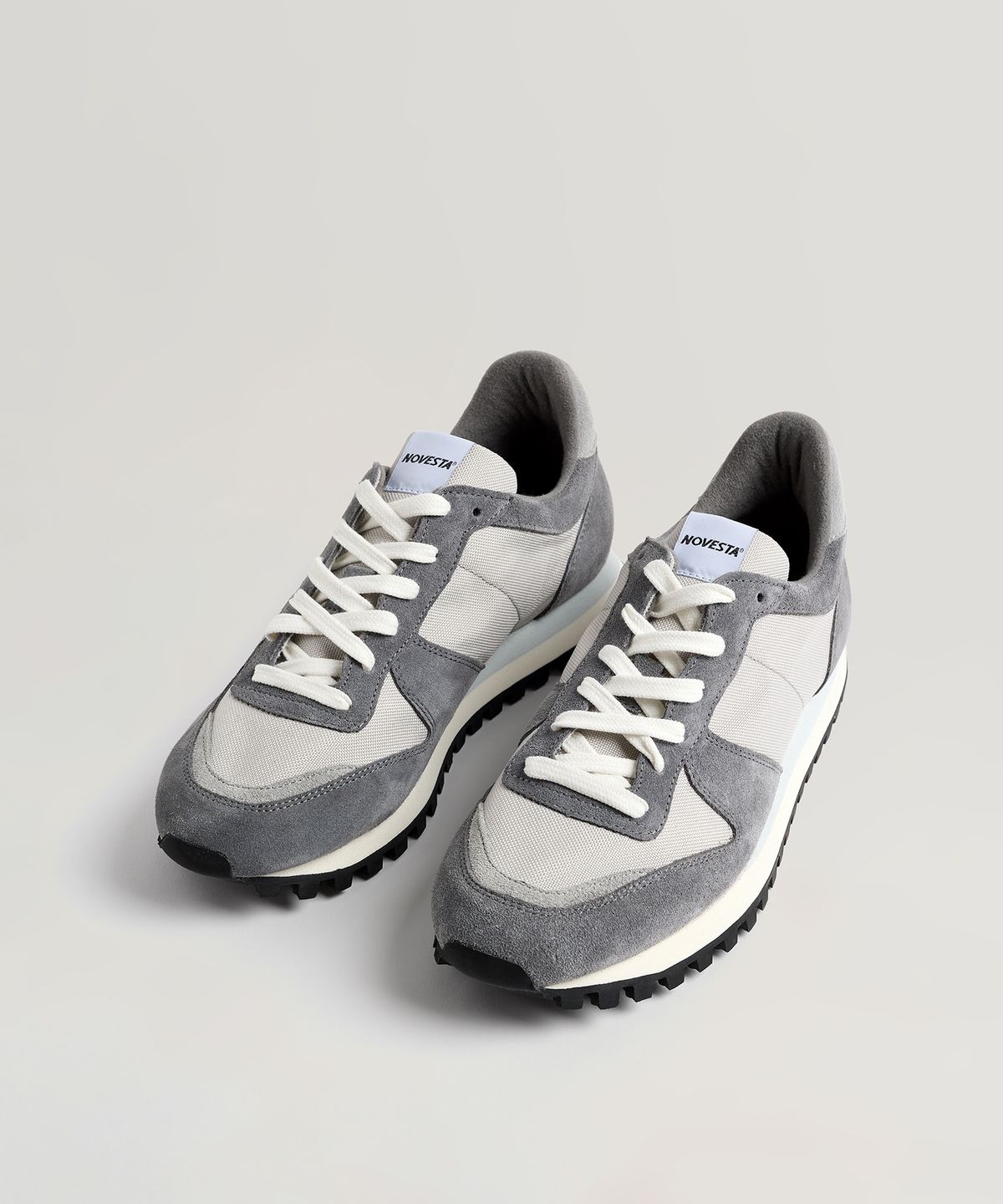 노베스타(NOVESTA) 마라톤 트레일 All Grey