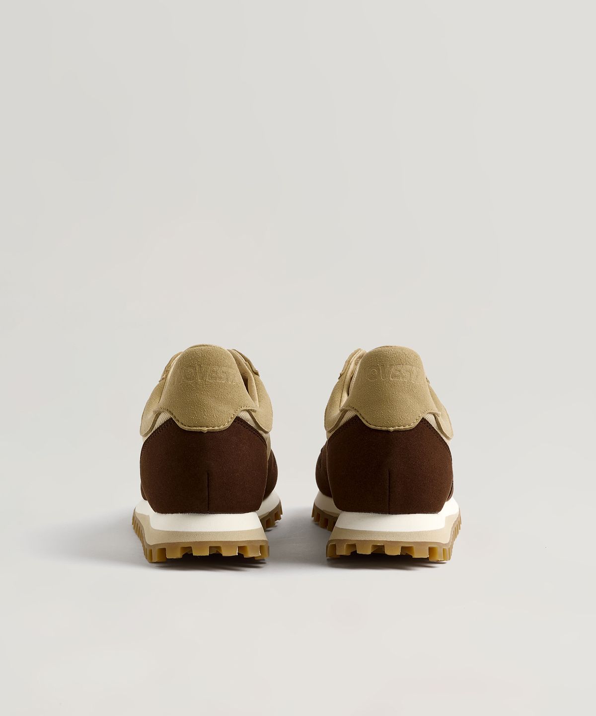 노베스타(NOVESTA) 마라톤 트레일 비건 Brown