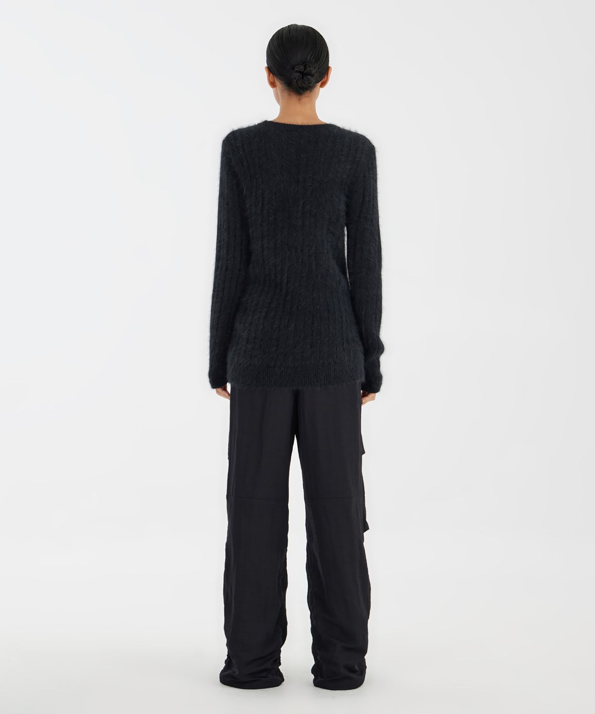 유스(YOUTH) Hairy Angora Knit  - Charcoal Grey