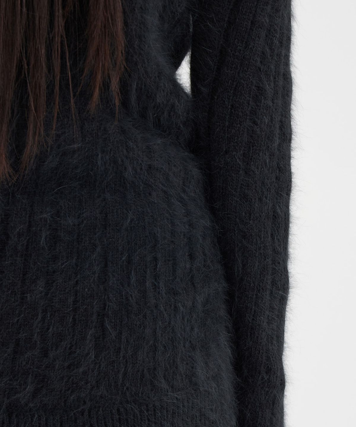 유스(YOUTH) Hairy Angora Knit  - Charcoal Grey