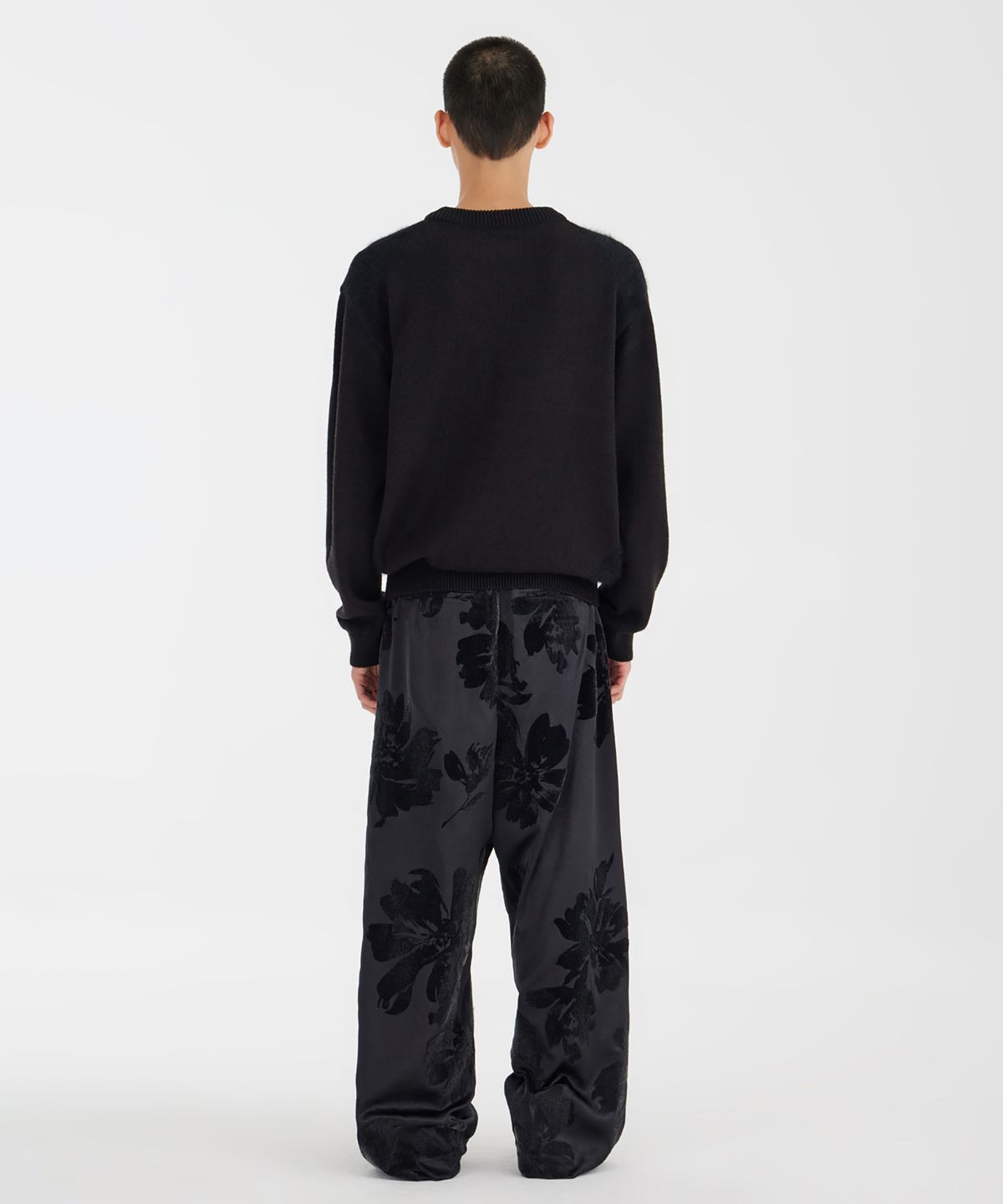 유스(YOUTH) Curved Angora Knit - Black