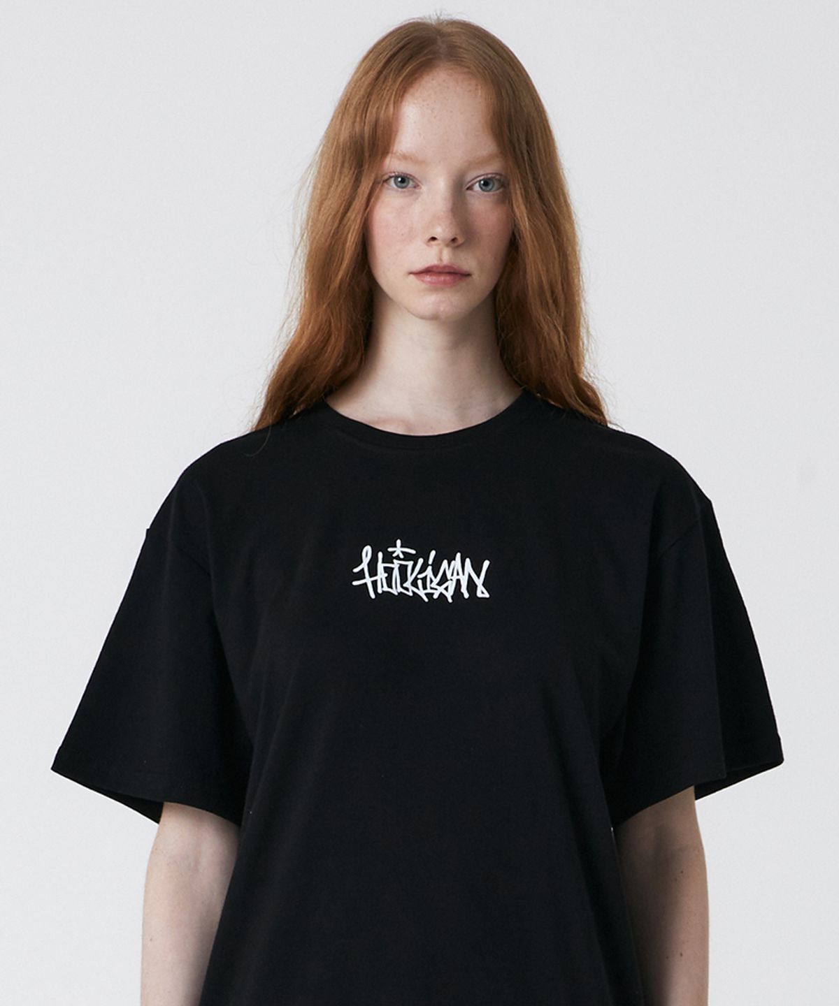 아티스트웨어(ARTISTWEAR) [ATW x HOOLIGAN] 로고 반팔티