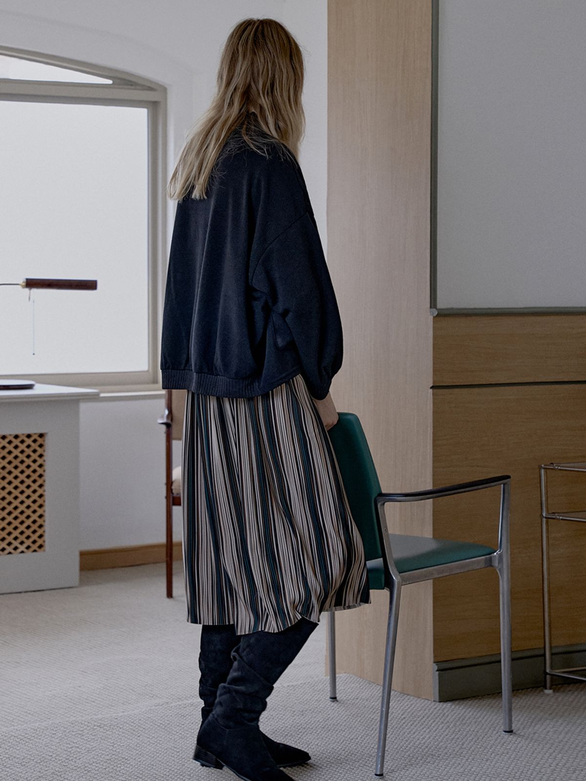 아방(AVANT-G) Multi-Stripe Pleated Skirt - GREEN