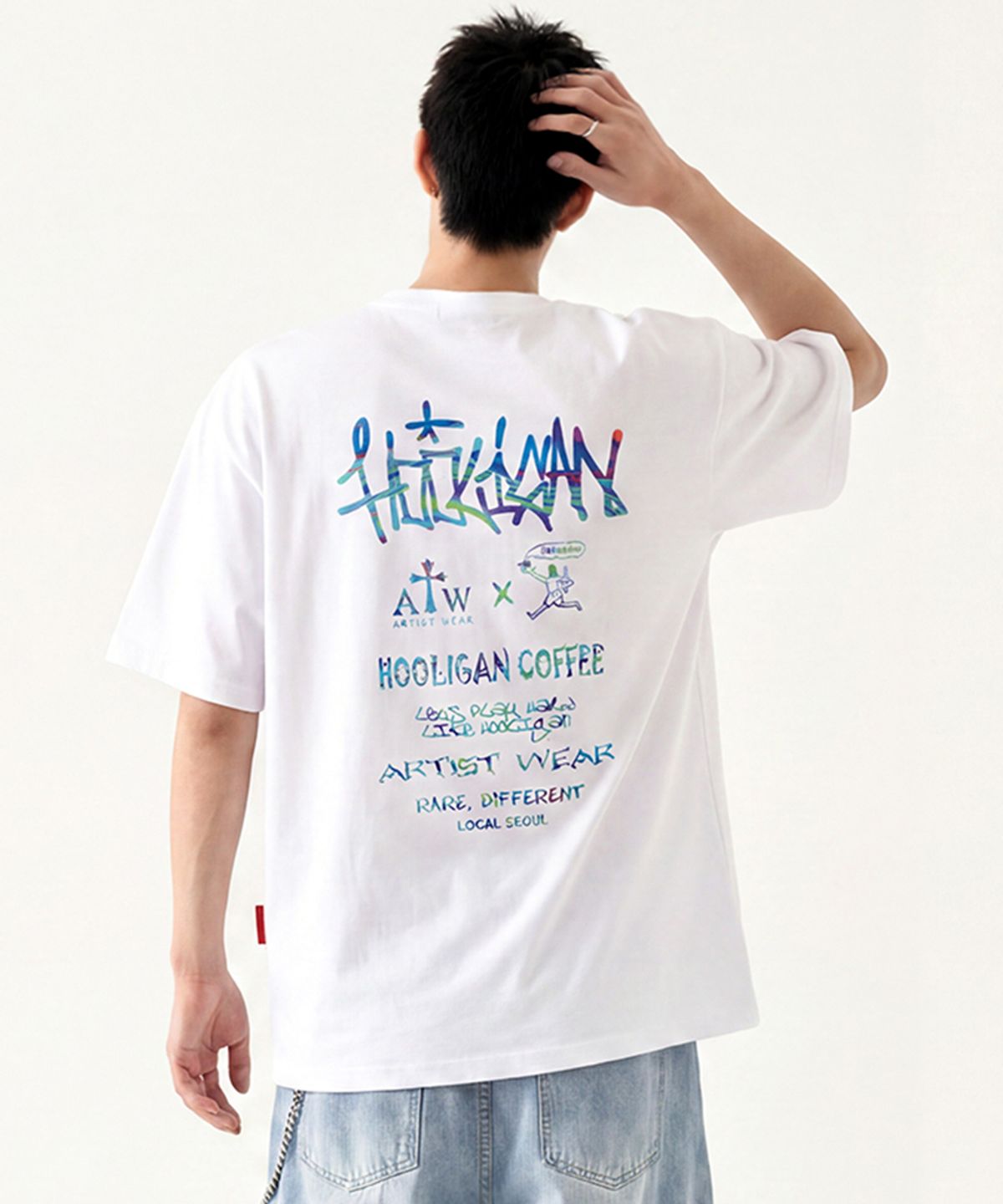 아티스트웨어(ARTISTWEAR) [ATW x HOOLIGAN] 홀로그램 반팔티 - 2COLOR