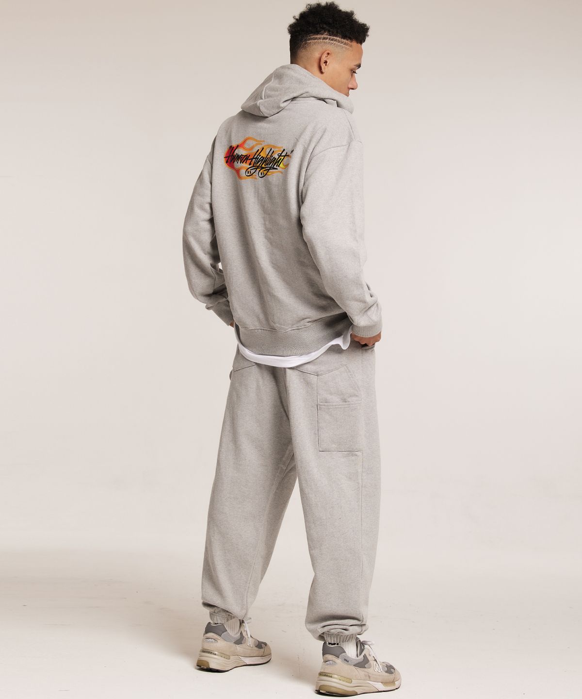 크림소다랩(CREAM SODA LAB) 휴먼하이라이트 파이어 후드집업 그레이 레드