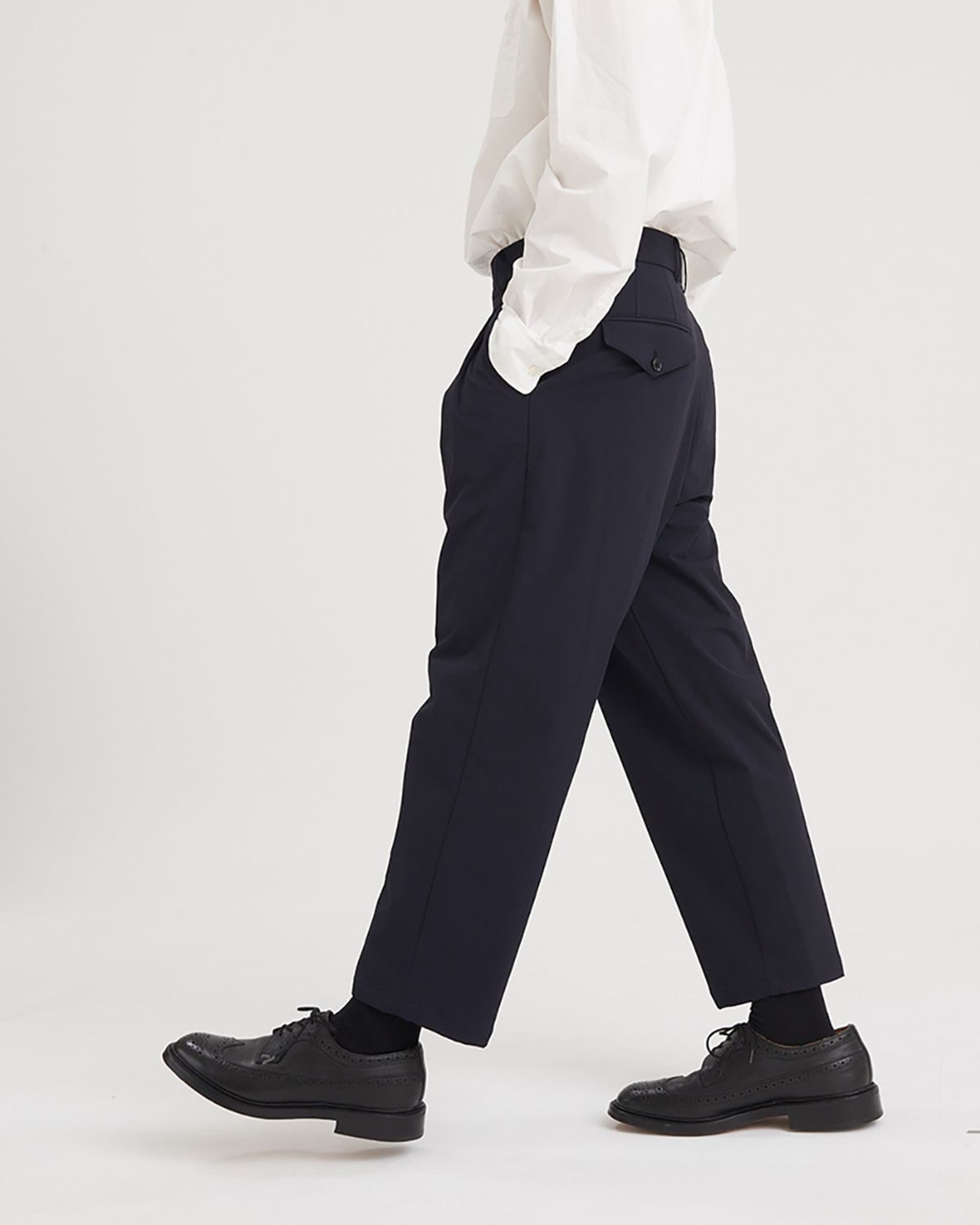히즈핸더(HISHANDER) CORDURA® TWO PLEATS TAPERED PANTS