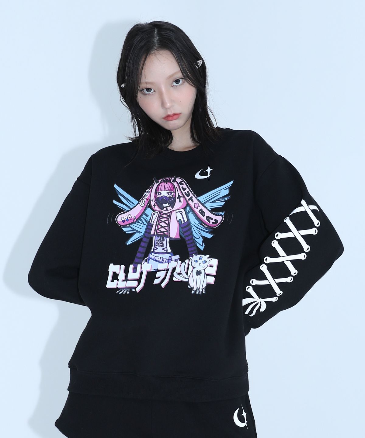 클럿 스튜디오(CLUT STUDIO) 0 6 안드로이드 스웨트 셔츠 - 블랙