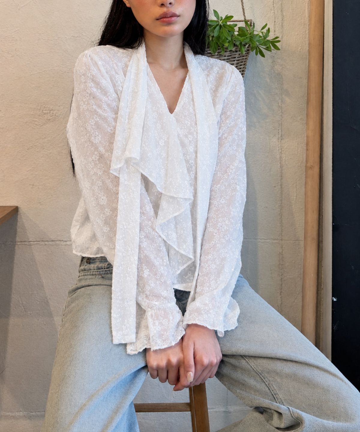 라츠유(LOTSYOU) Old Money Blouse White