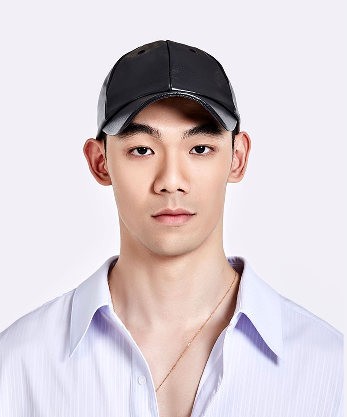 51퍼센트(51PERCENT) Leather logo cap - black