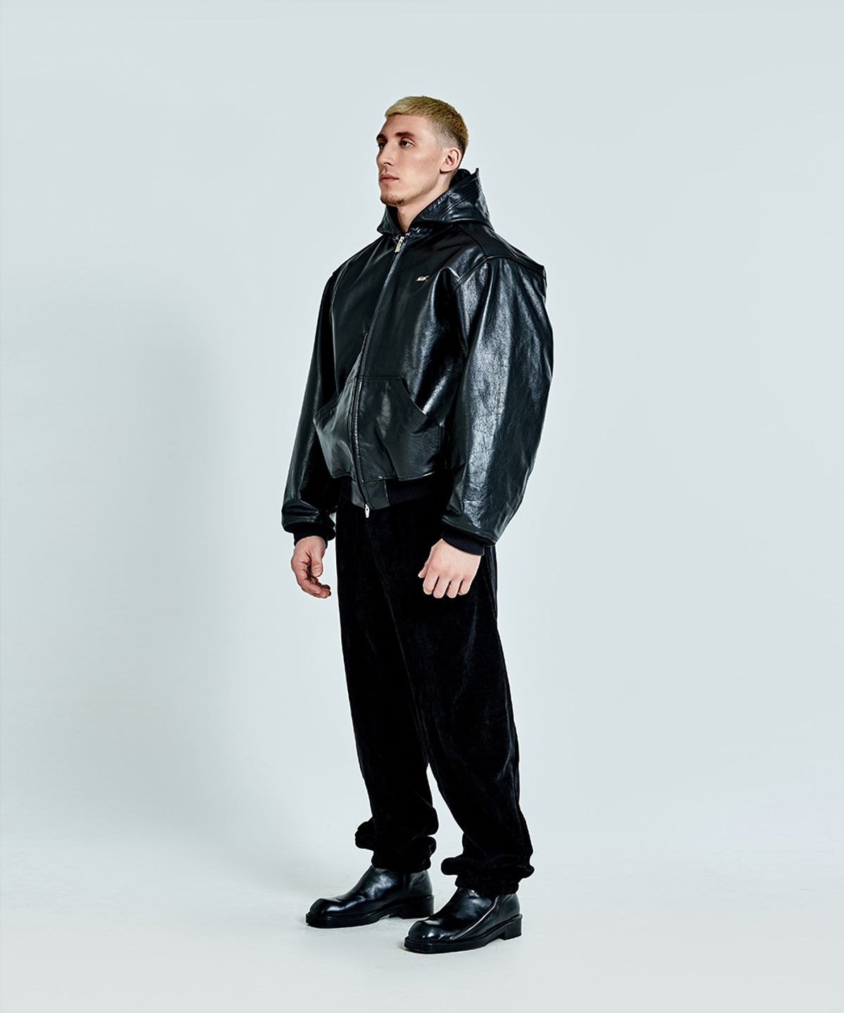 51퍼센트(51PERCENT) Triangle sweatpants - Black