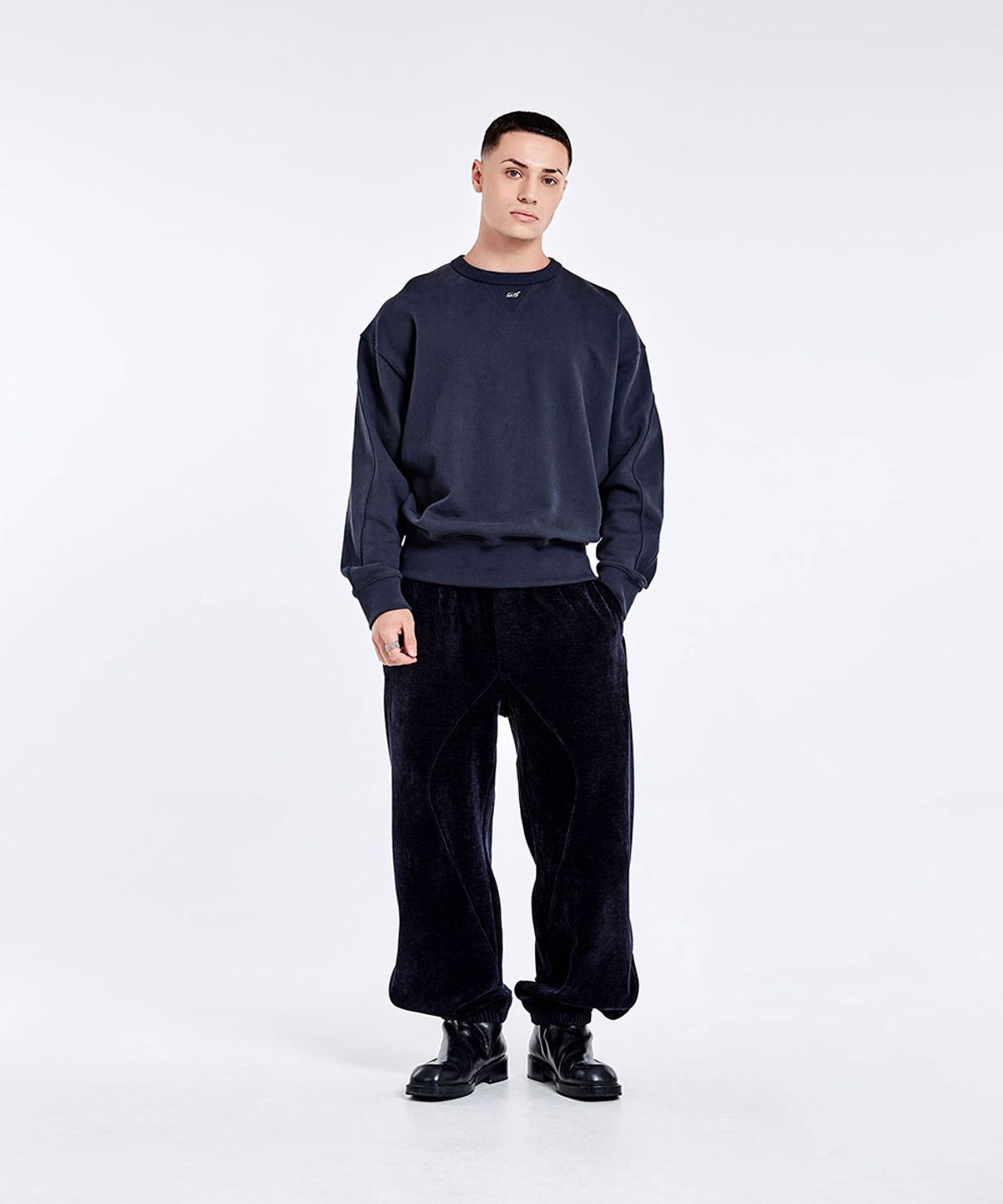 51퍼센트(51PERCENT) Triangle sweatpants - Navy