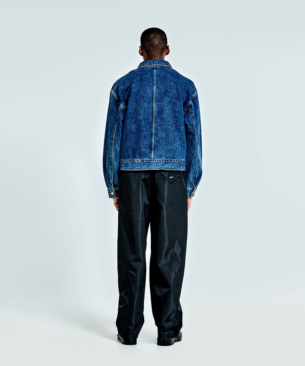 51퍼센트(51PERCENT) Bulky zipper denim Jacket - Deep blue