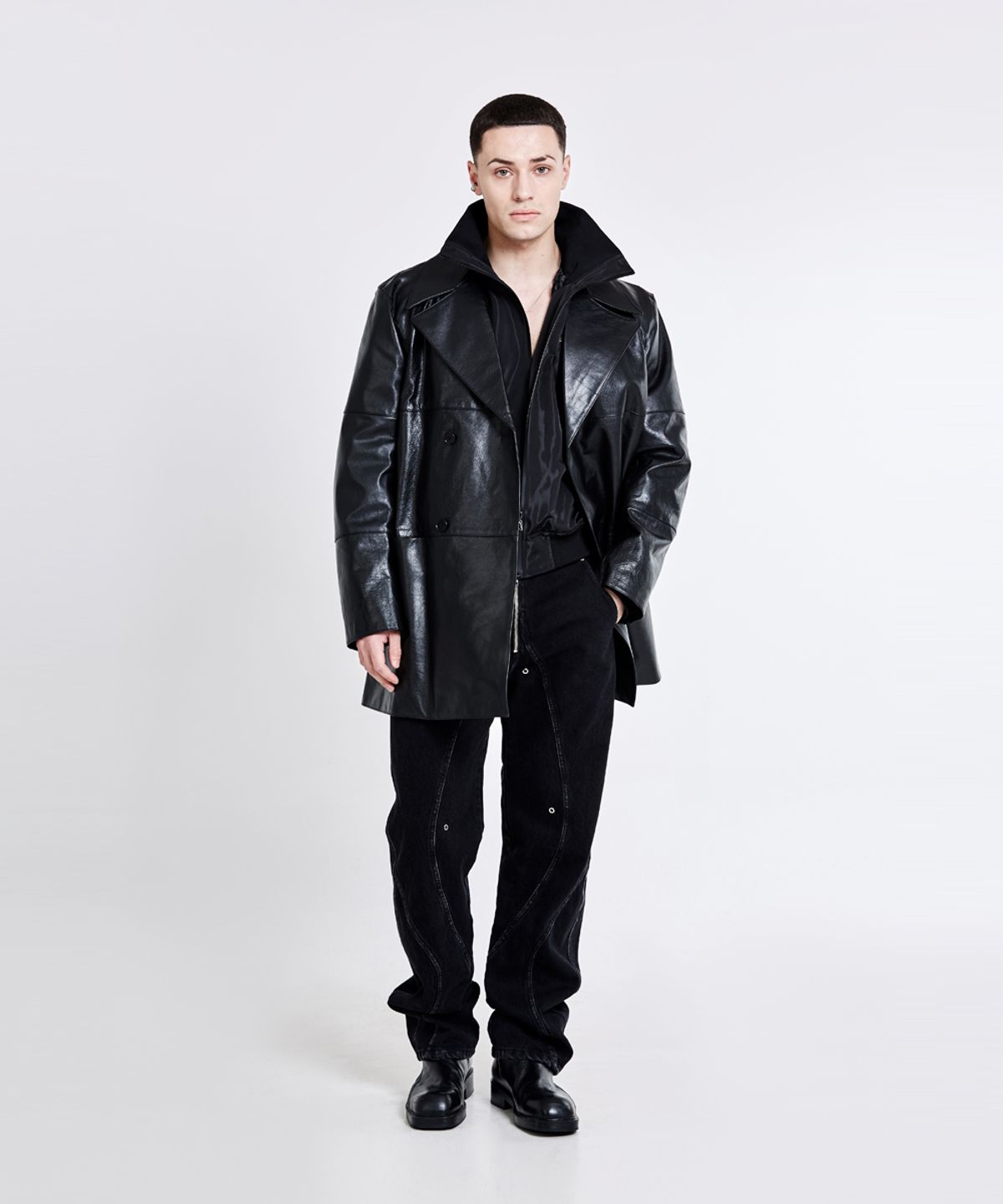 51퍼센트(51PERCENT) Double-breasted leather trench Jacket - Black