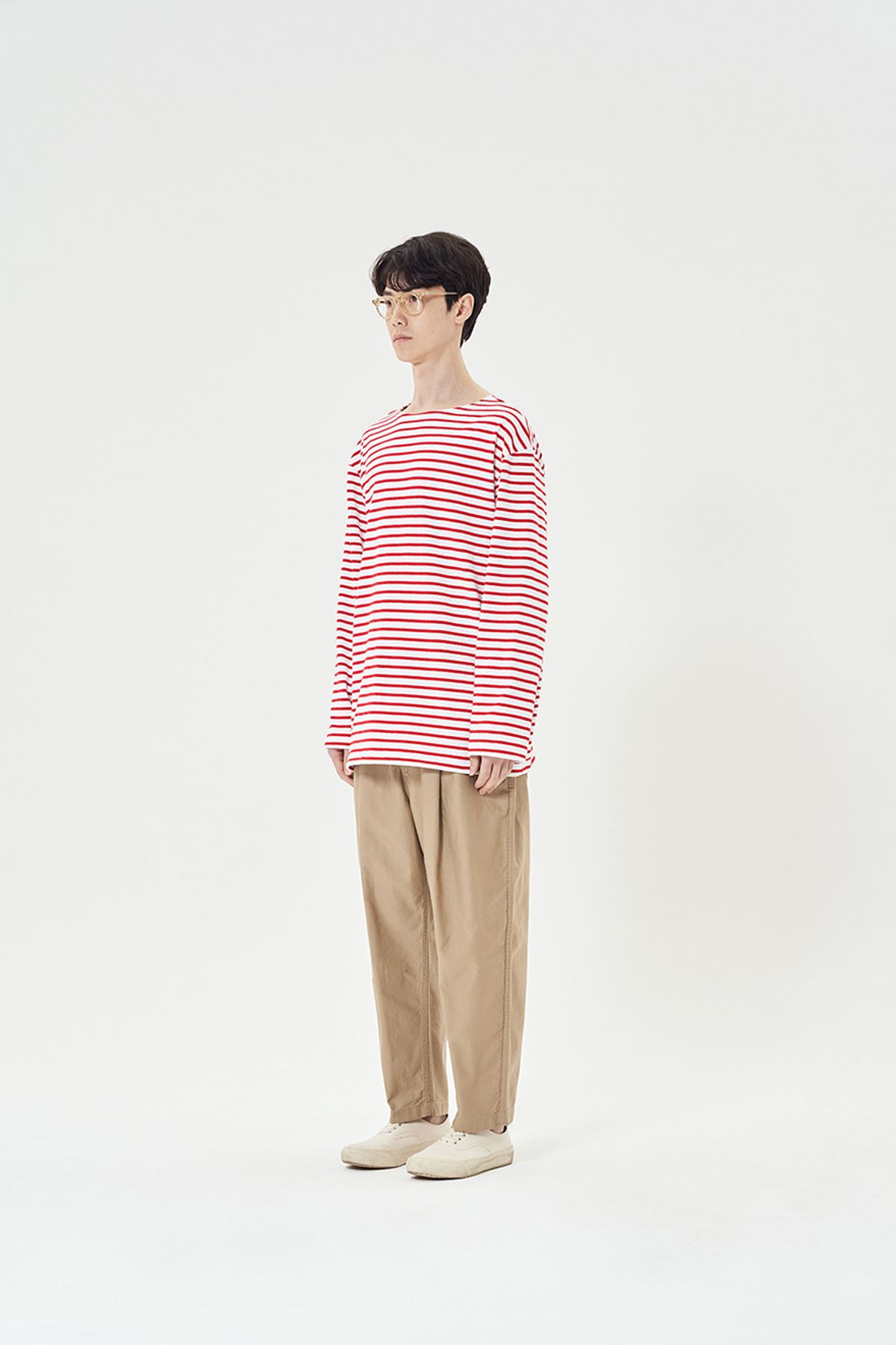 히즈핸더(HISHANDER) MOLESKIN WIDE TAPERED PANTS