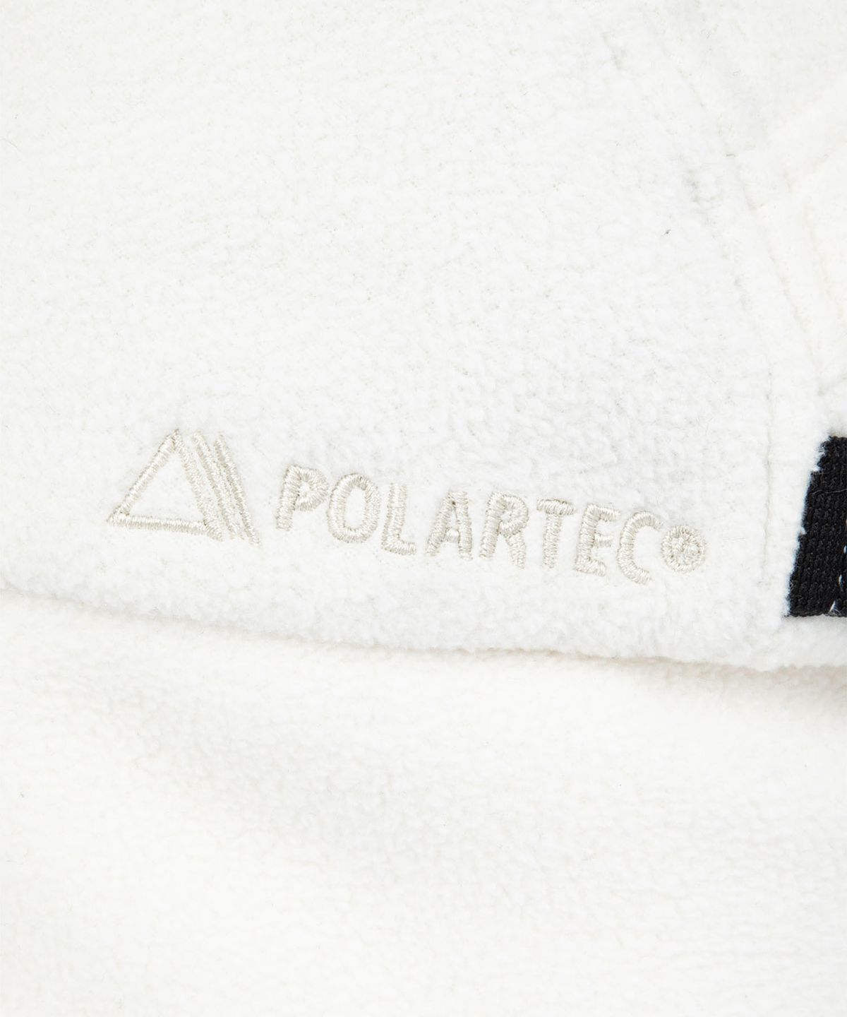 썬러브(SUNLOVE) Polartec® Heart Earflap Cap Ivory