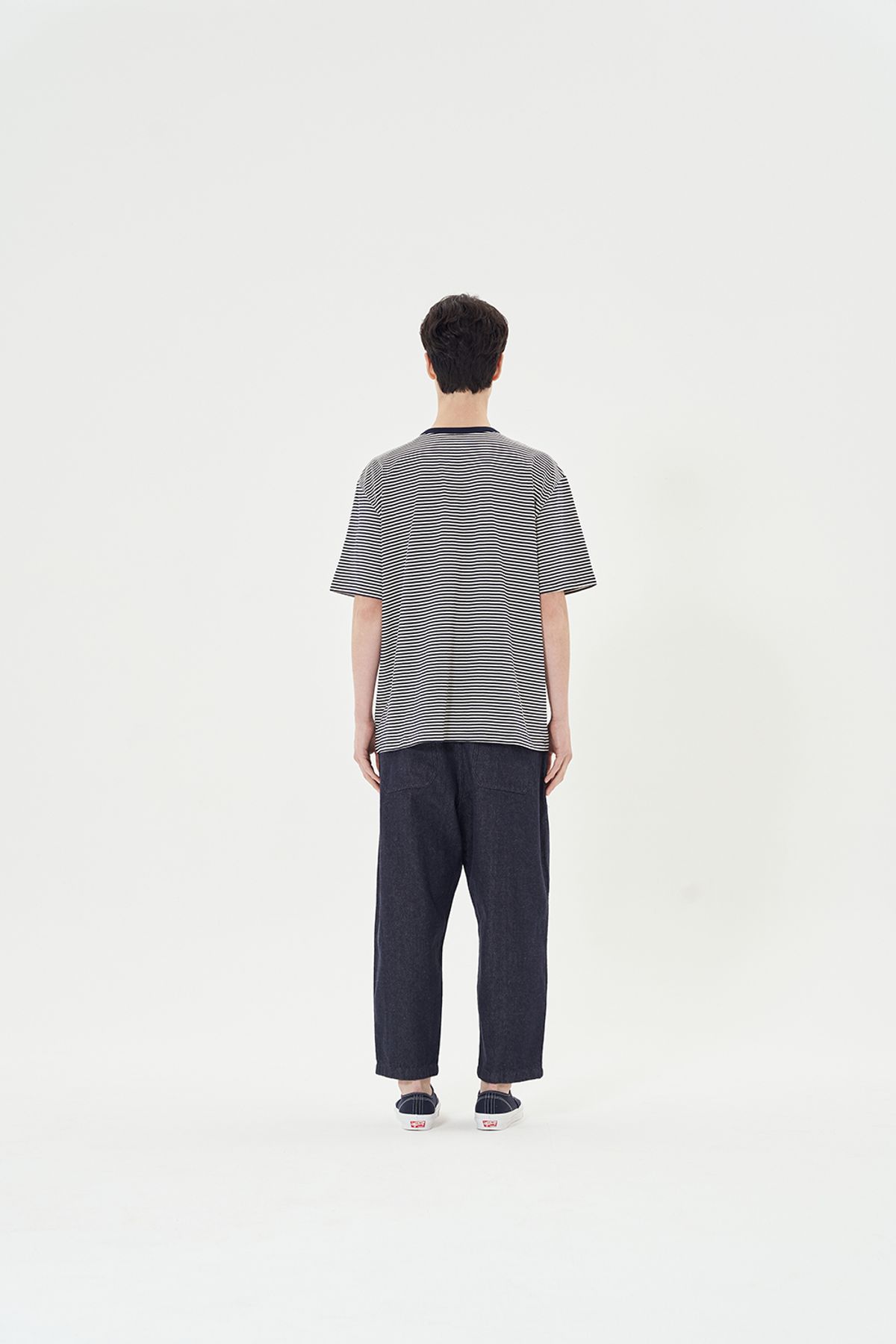 히즈핸더(HISHANDER) ROUND POCKET T-SHIRTS